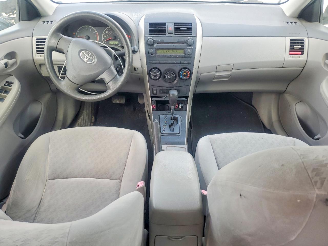 2009 Toyota Corolla Le Silver vin: JTDBL40E499060357