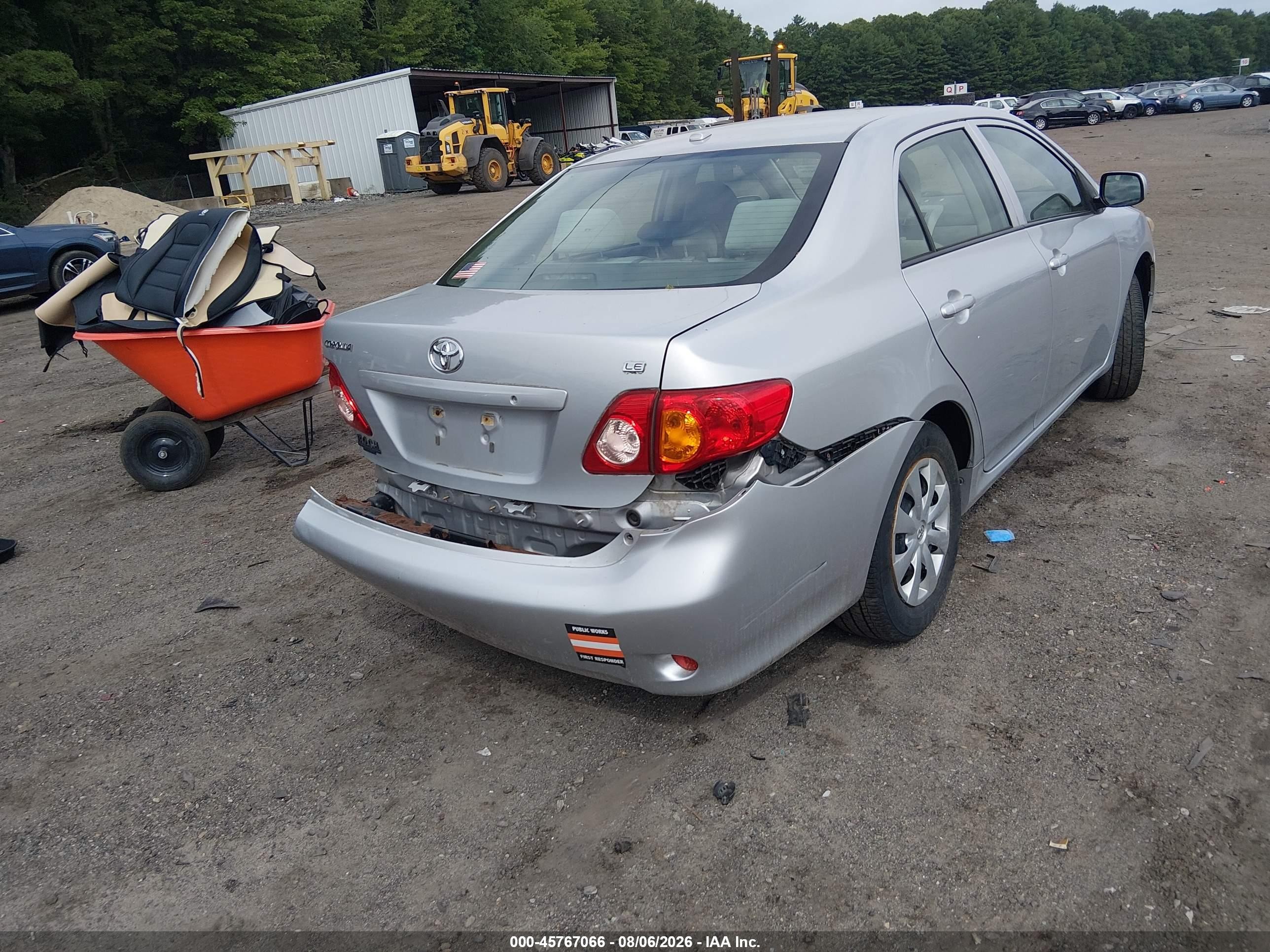 2009 Toyota Corolla Le Серебряный vin: JTDBL40E499080740
