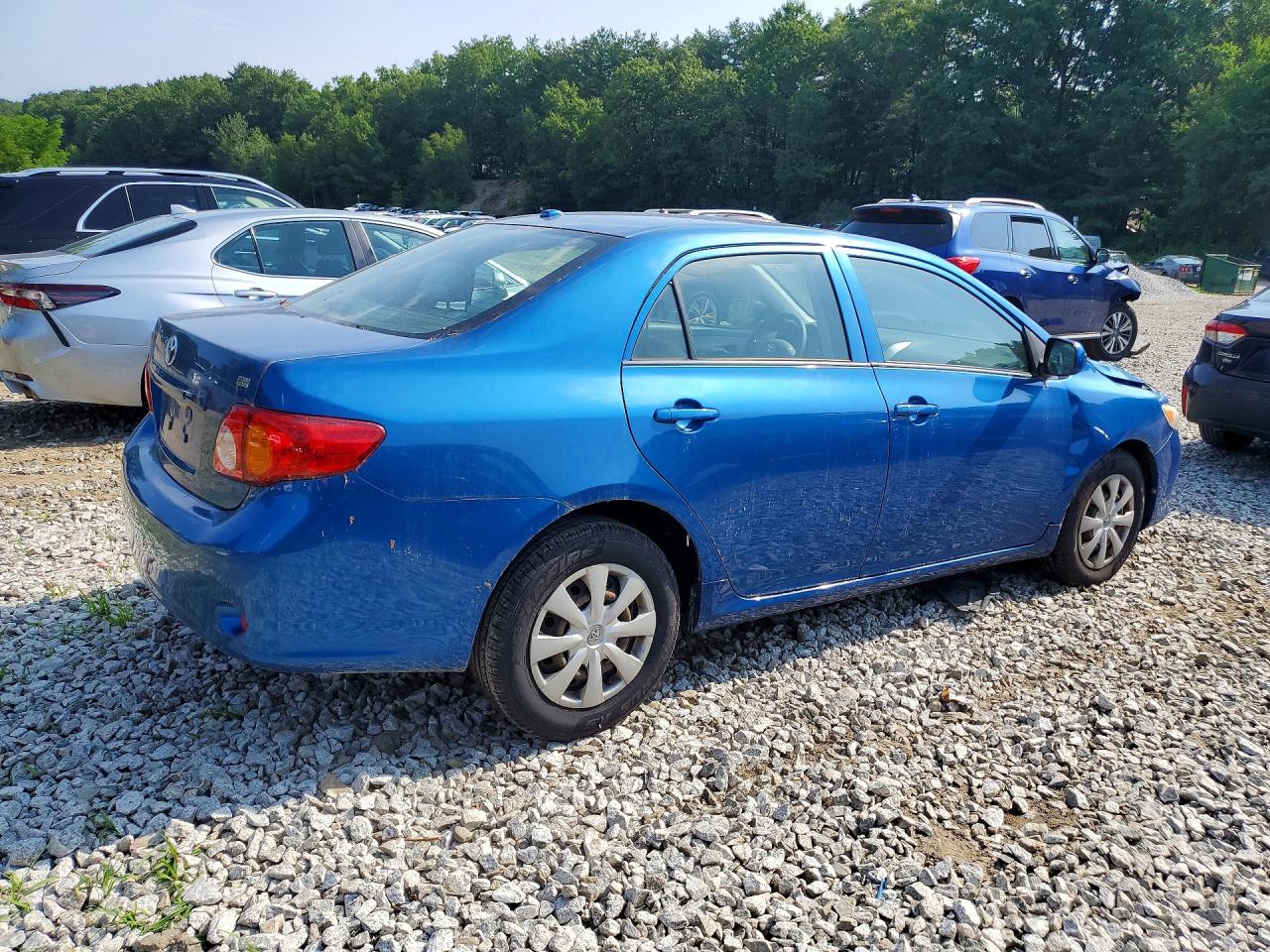 2009 Toyota Corolla Le Blue vin: JTDBL40E49J004935