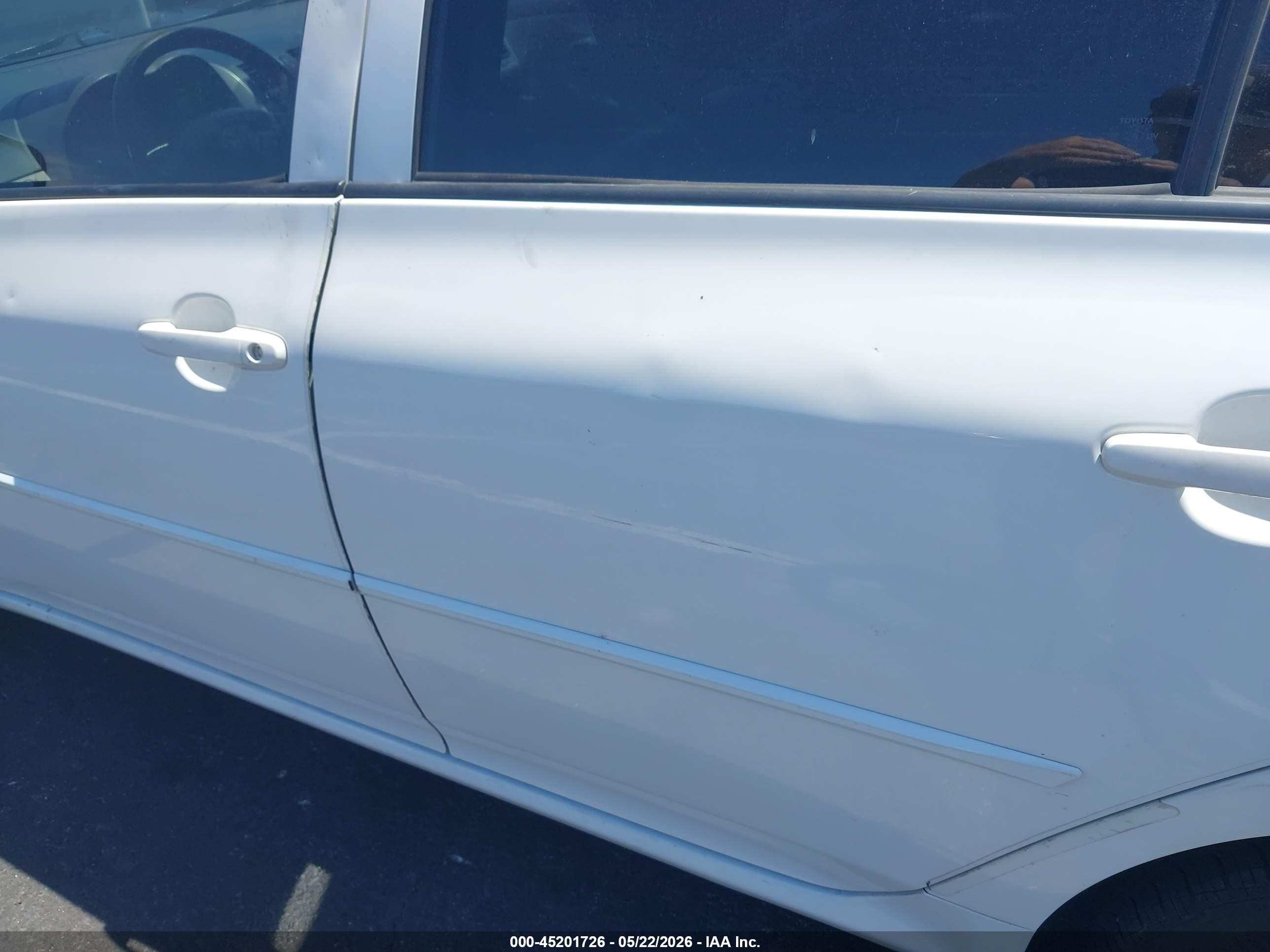2009 Toyota Corolla Le Белый vin: JTDBL40E599026489