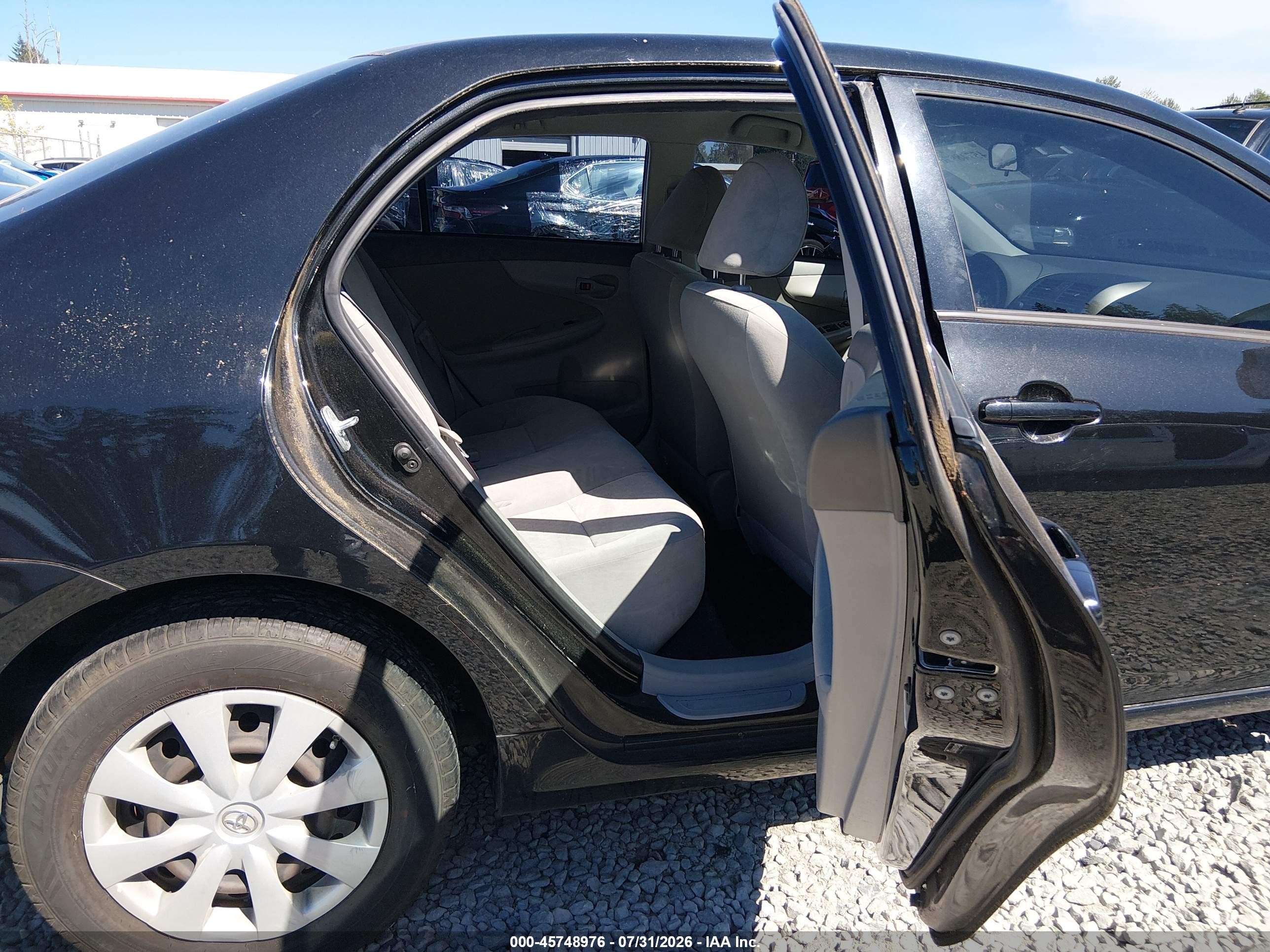 2009 Toyota Corolla Le Black vin: JTDBL40E599092170