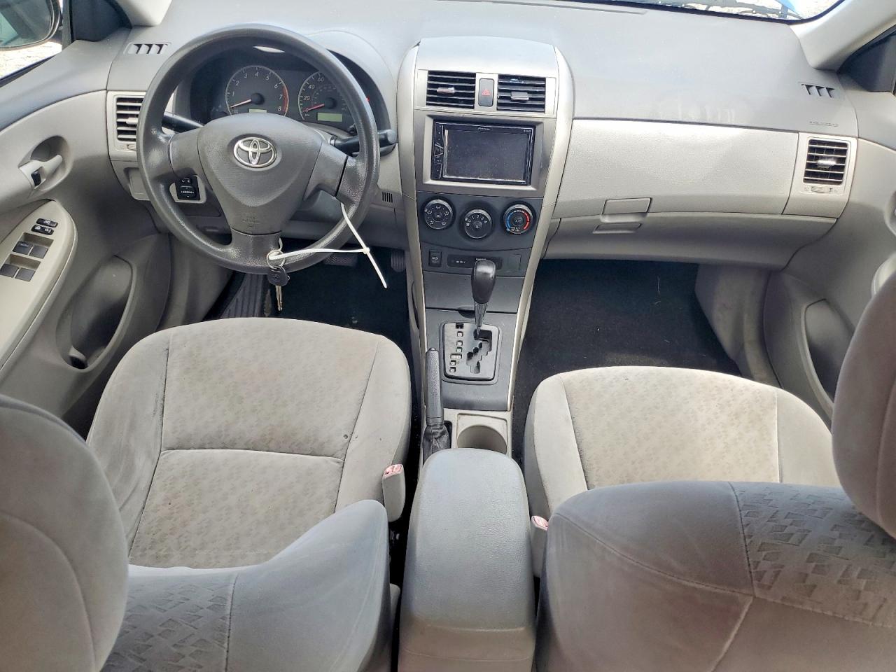 2009 Toyota Corolla Le Синий vin: JTDBL40E699055161