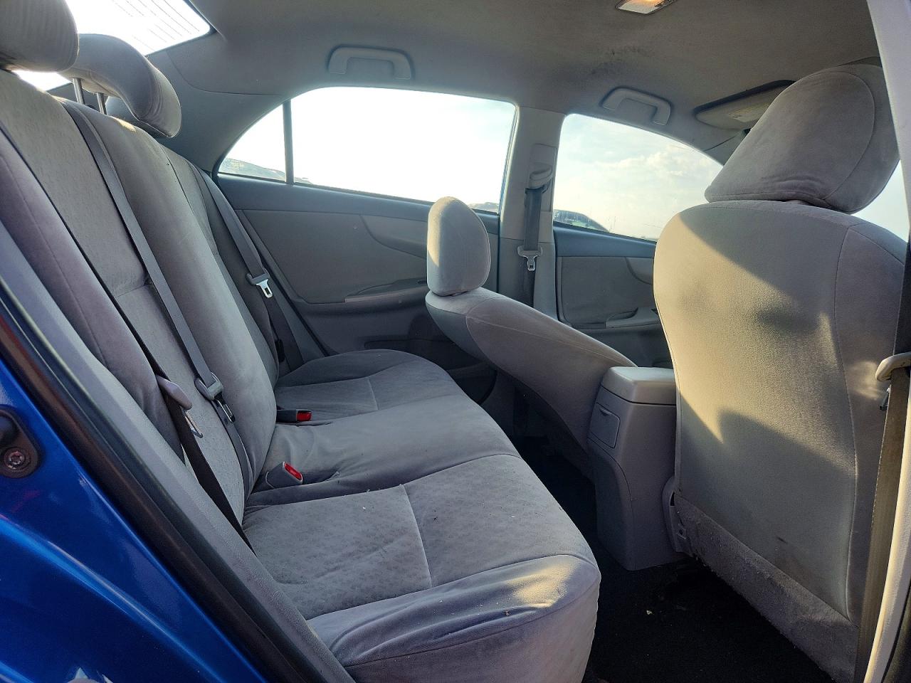 2009 Toyota Corolla Le Синий vin: JTDBL40E699055161
