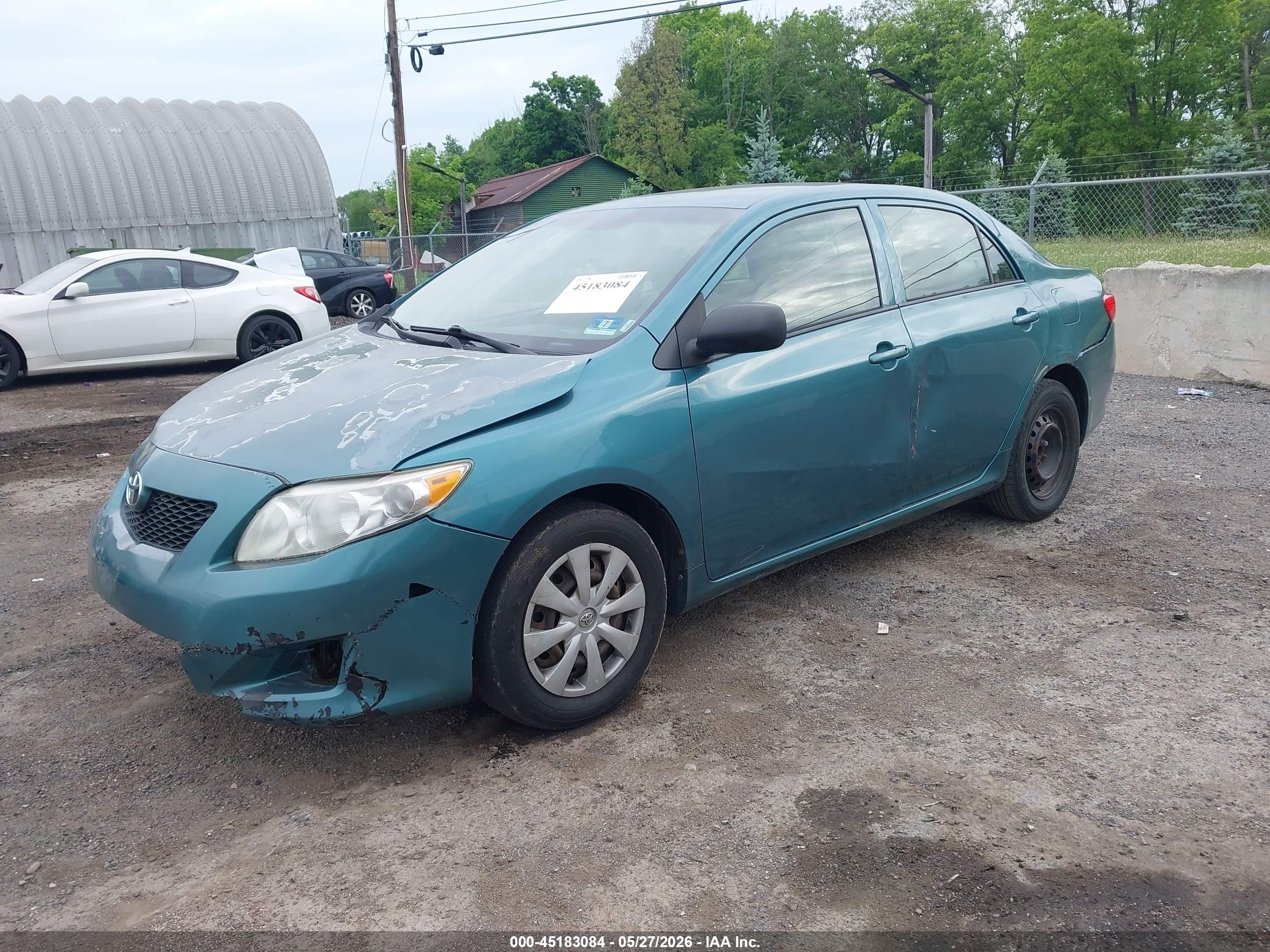 2009 Toyota Corolla Le Green vin: JTDBL40E699077516