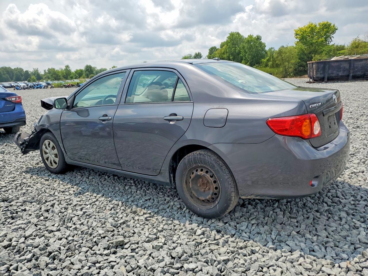 2009 Toyota Corolla Le Gray vin: JTDBL40E69J006752