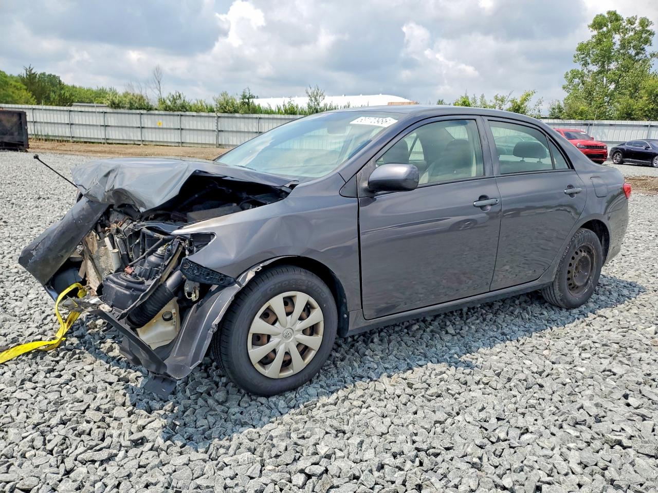 2009 Toyota Corolla Le Gray vin: JTDBL40E69J006752