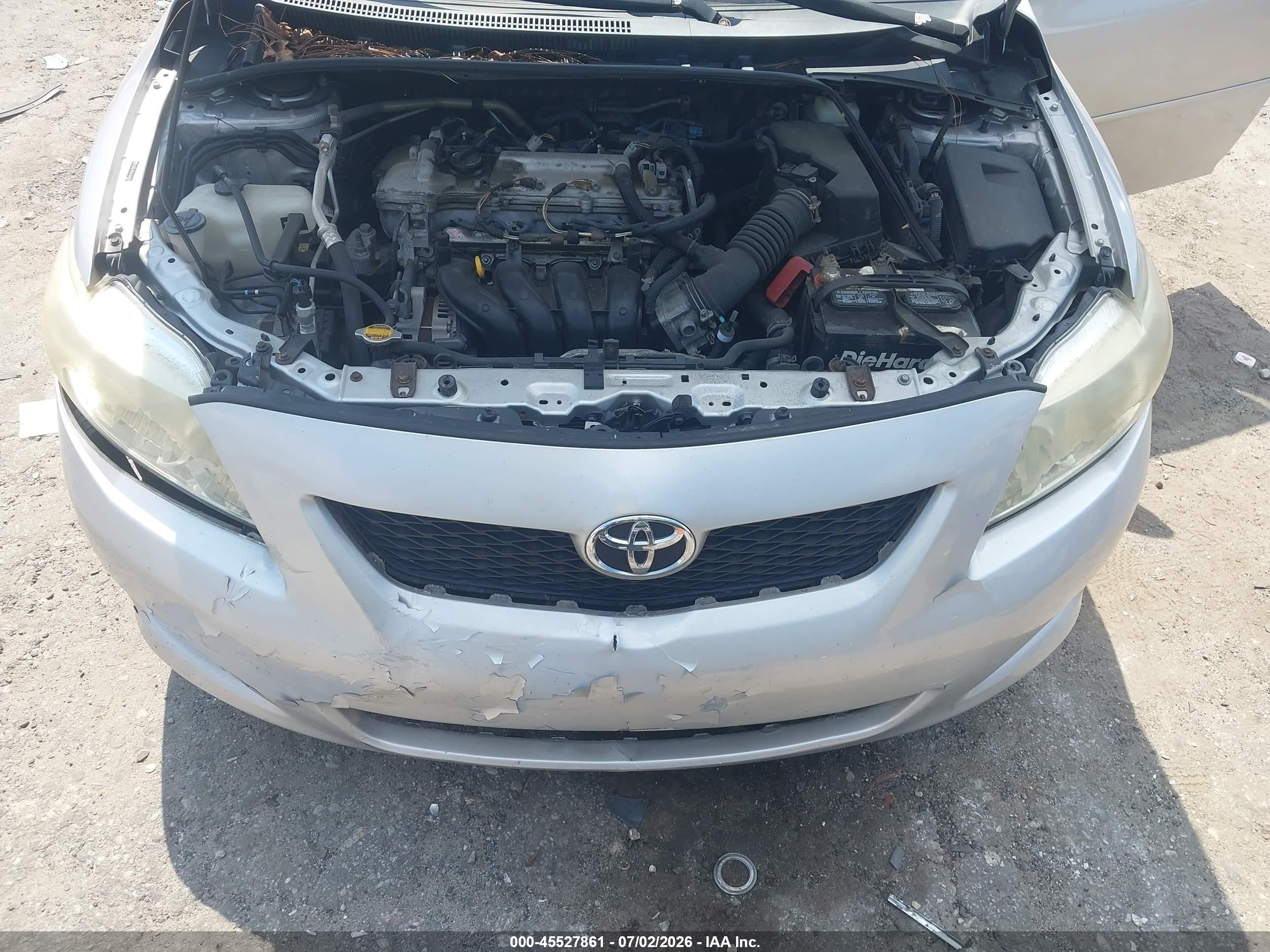 2009 Toyota Corolla Le Серебряный vin: JTDBL40E69J046359