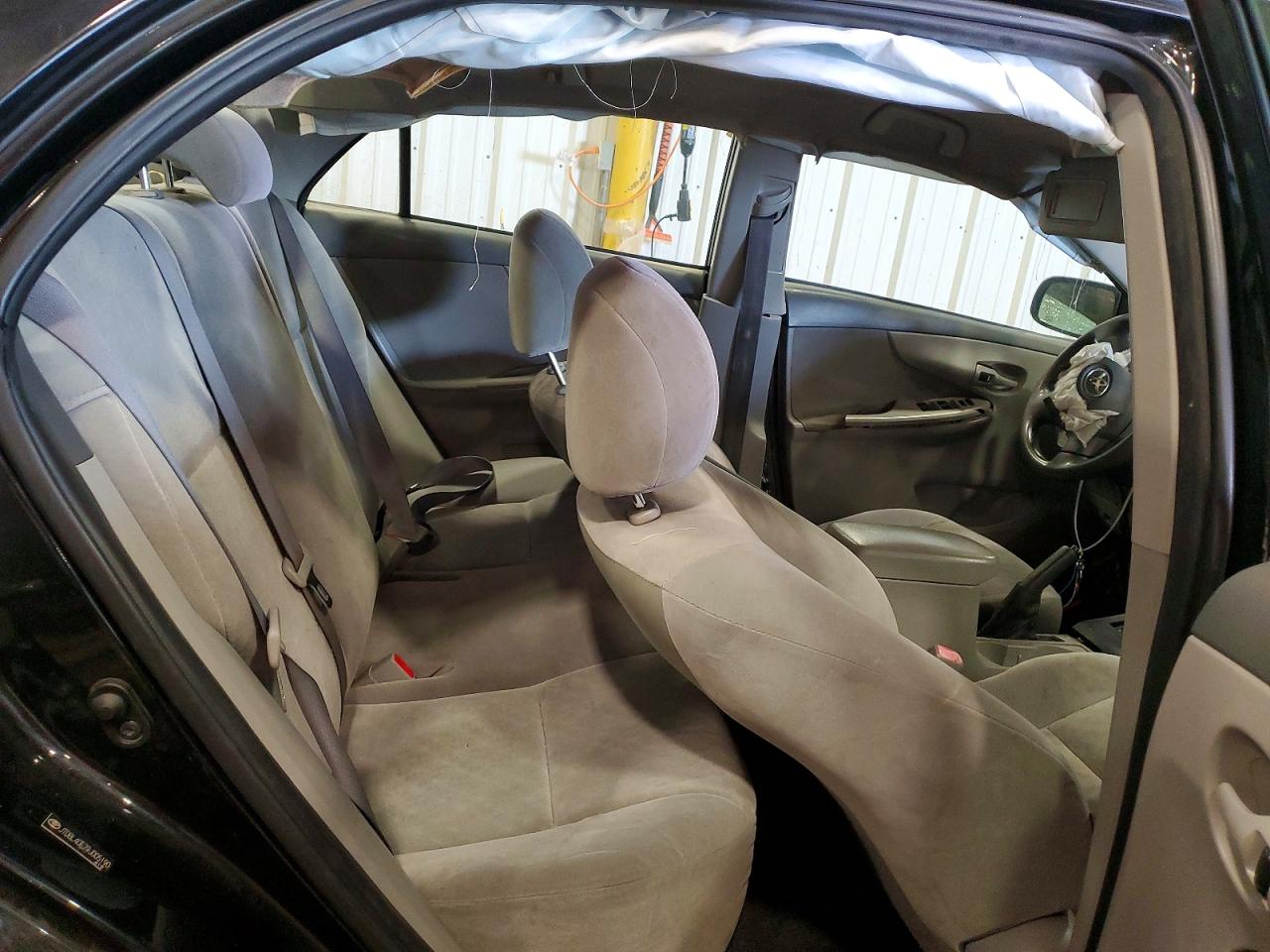 2009 Toyota Corolla Le Black vin: JTDBL40E79J005190