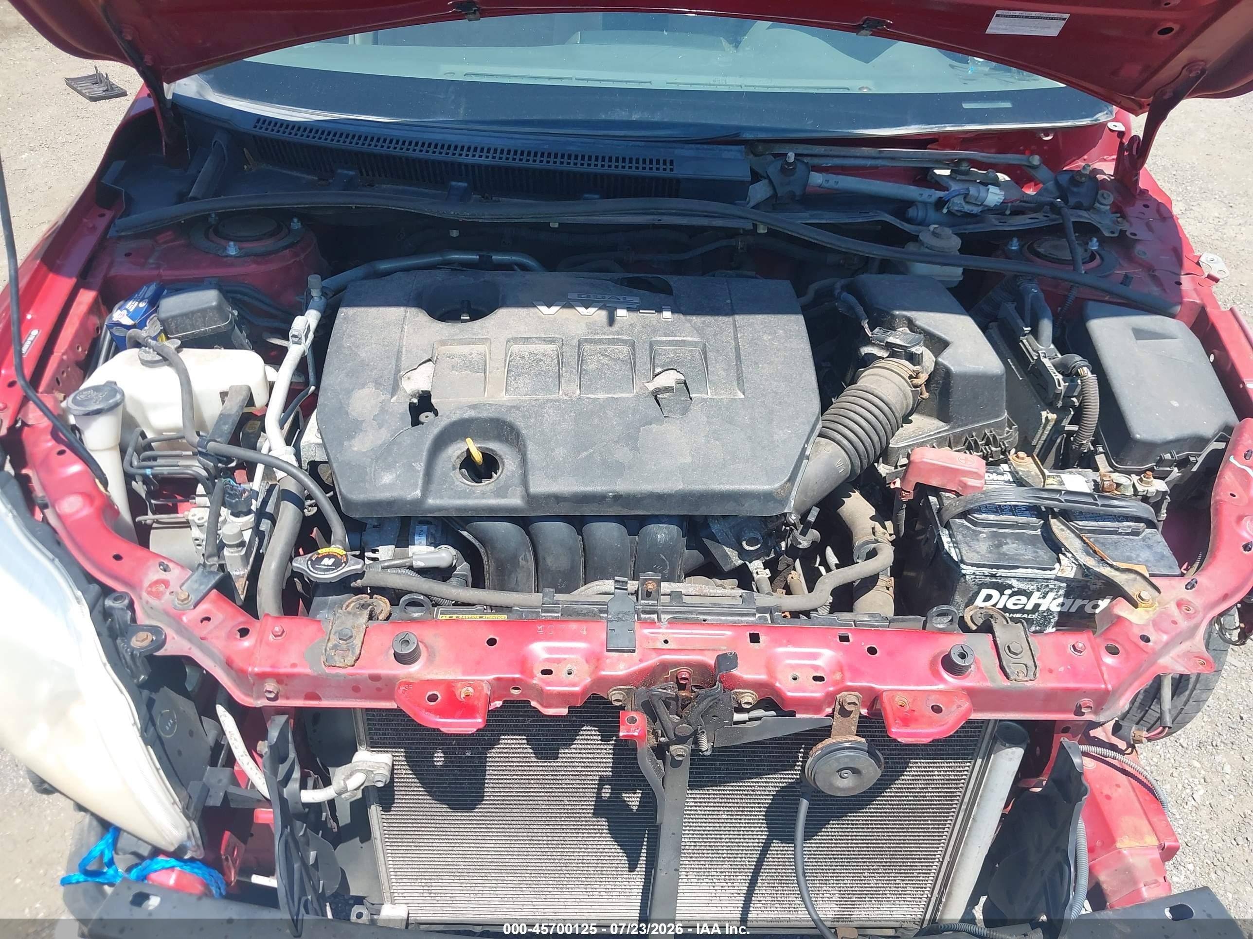 2009 Toyota Corolla Le Red vin: JTDBL40E899032142