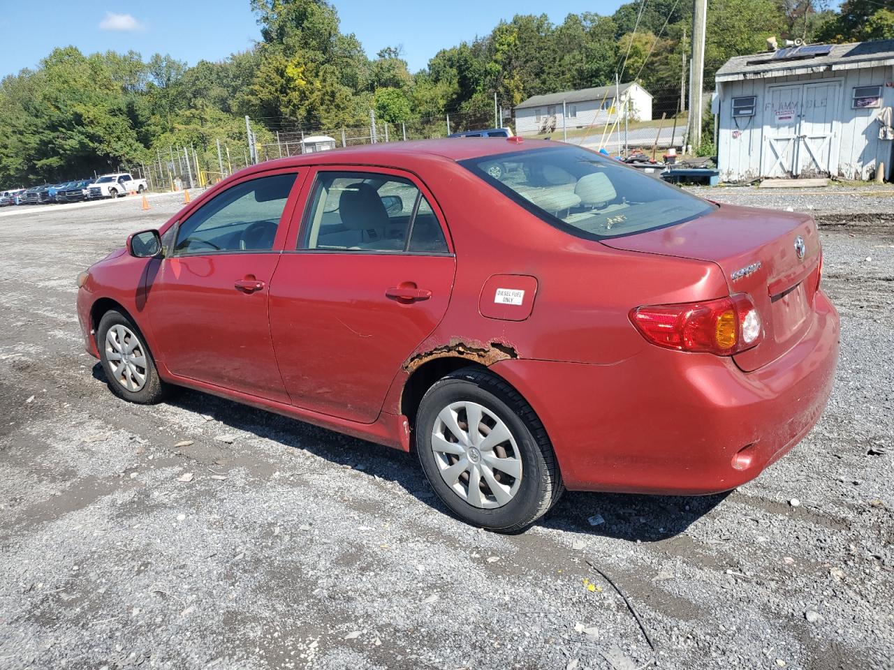 2009 Toyota Corolla Red vin: JTDBL40E89J006123