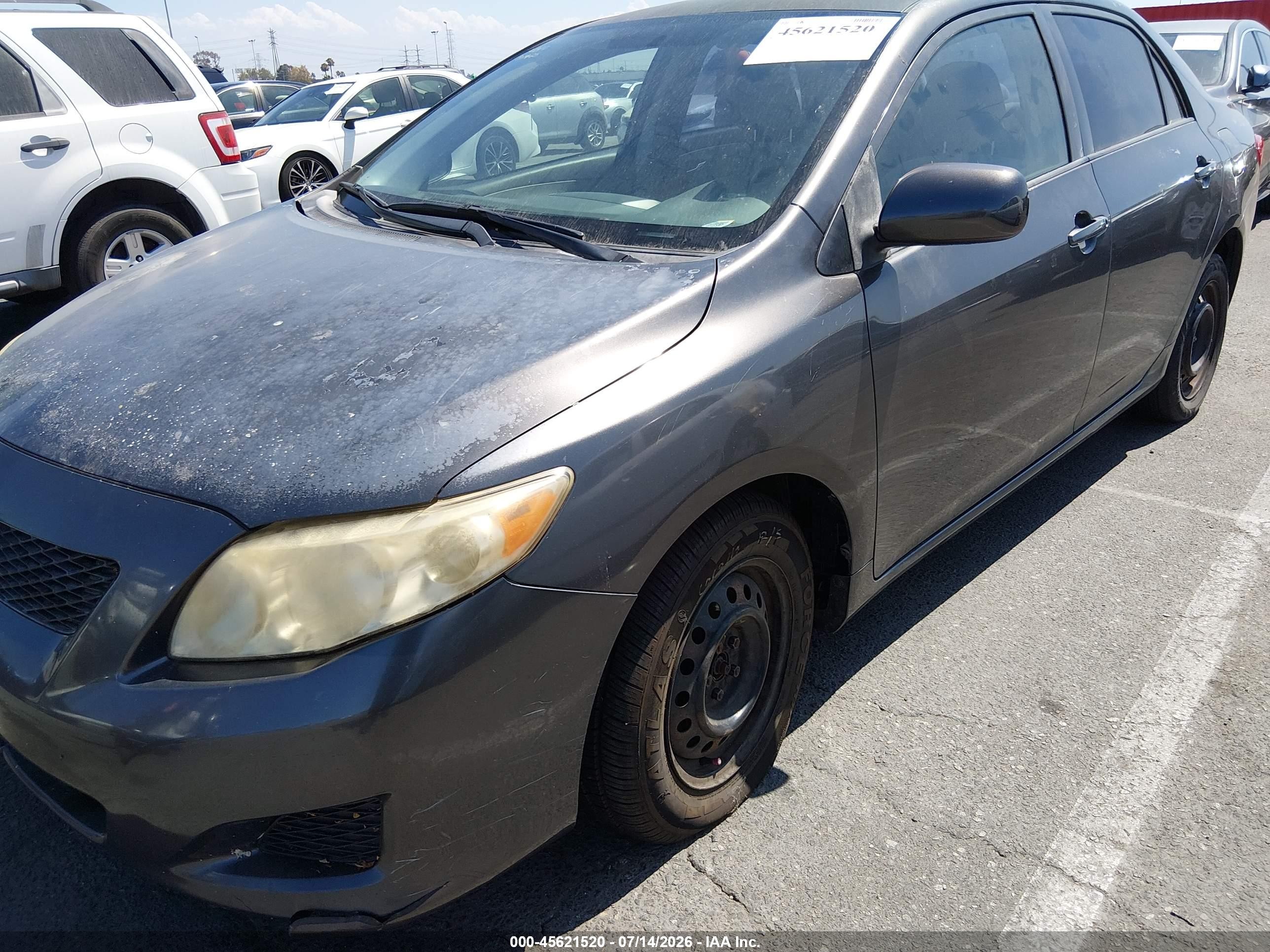 2009 Toyota Corolla Le Gray vin: JTDBL40E89J007305