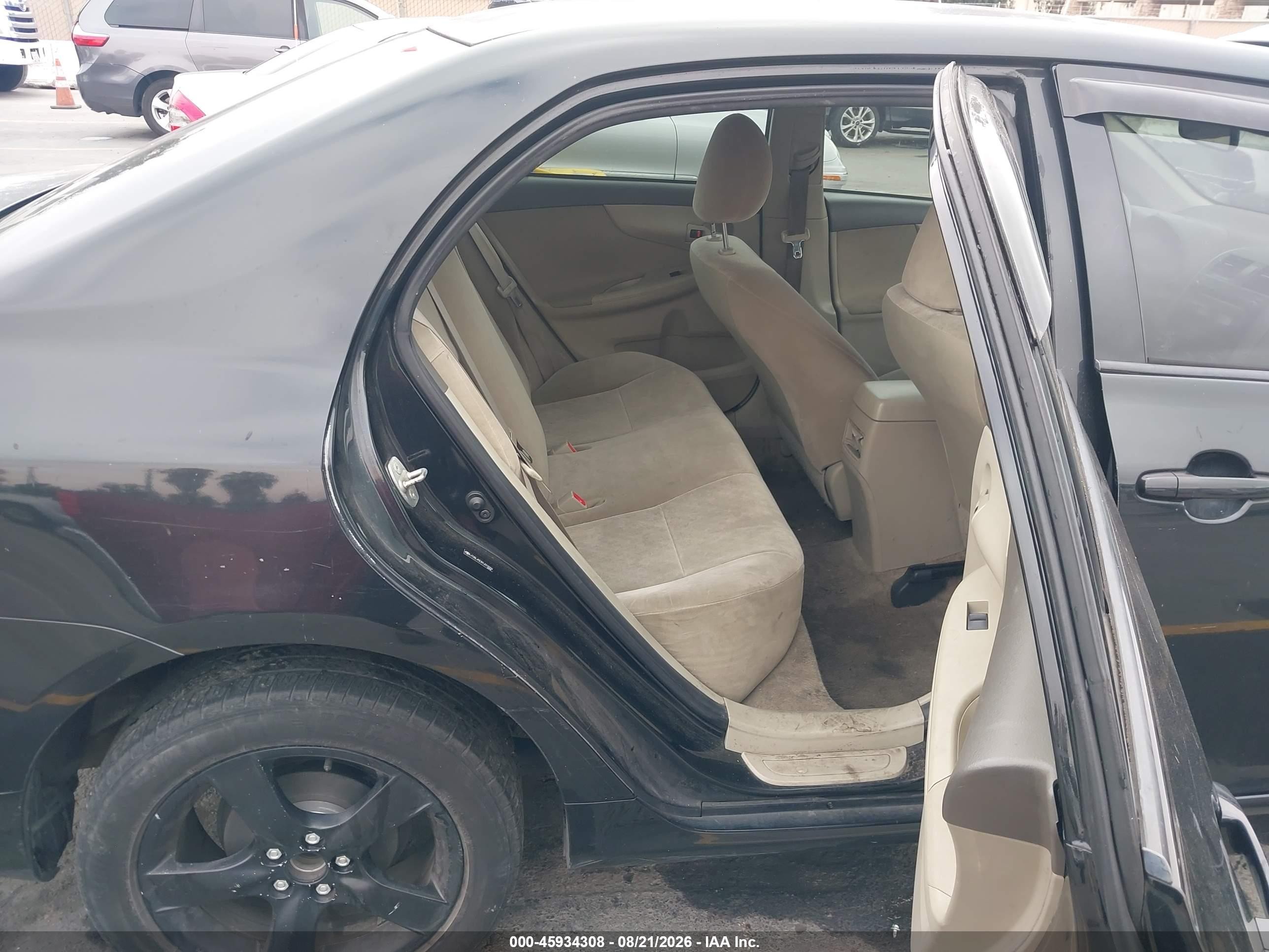 2009 Toyota Corolla Le Черный vin: JTDBL40E89J010009
