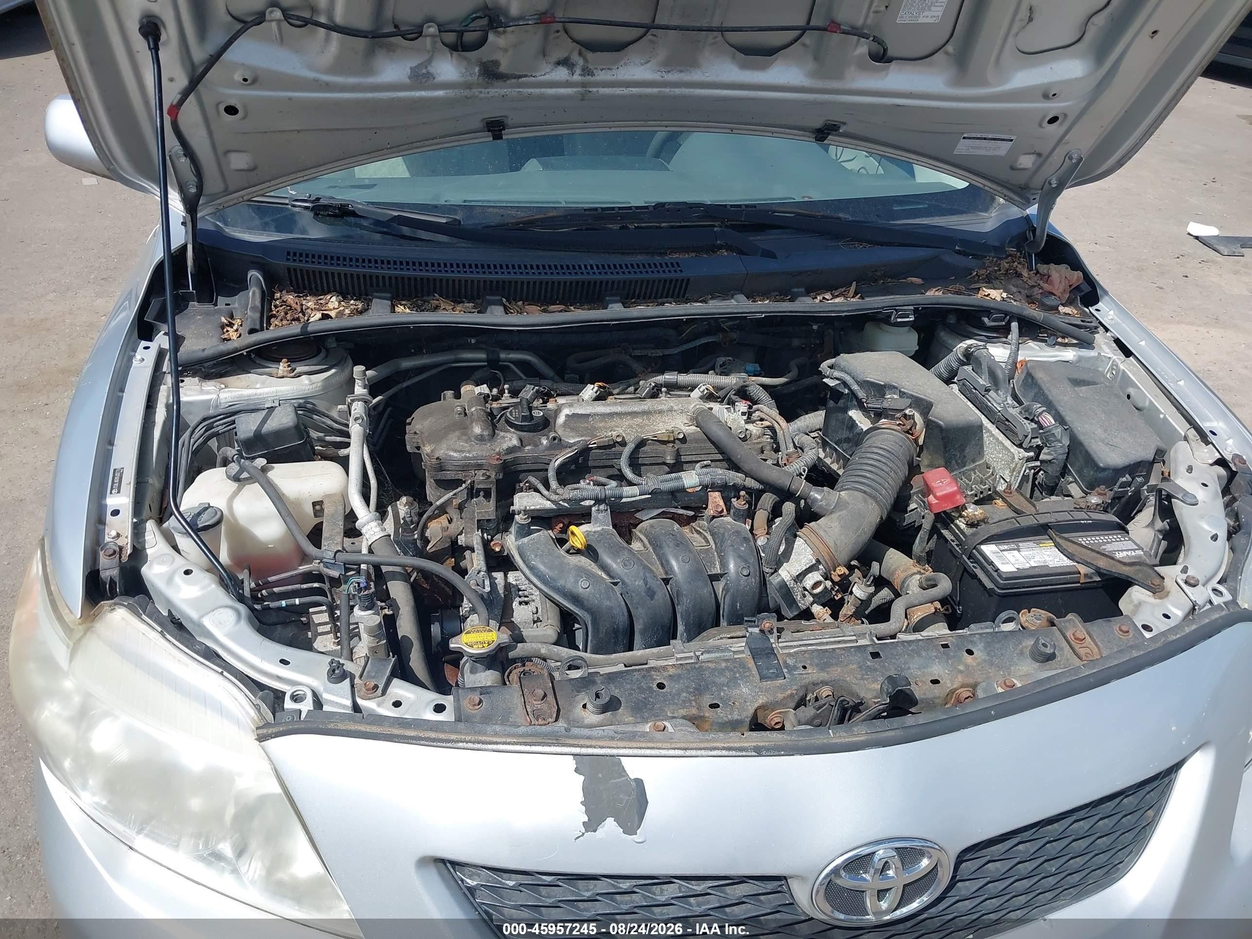 2009 Toyota Corolla Le Silver vin: JTDBL40E89J027716