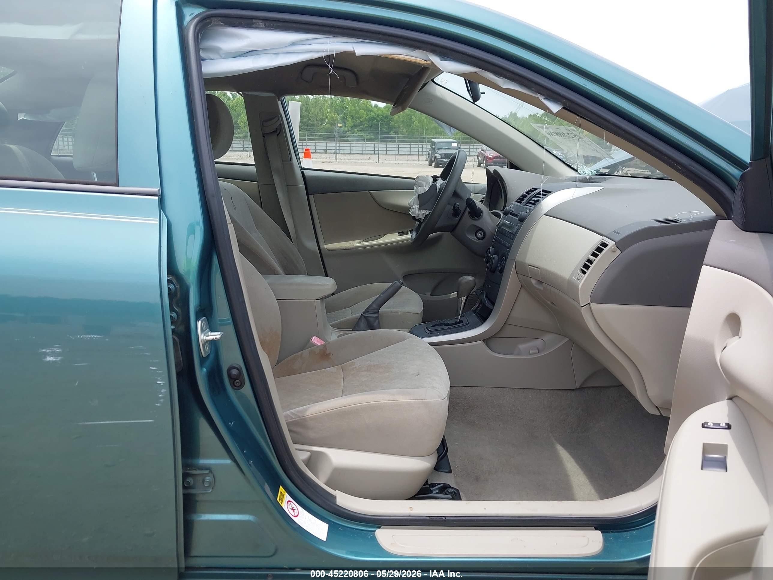 2009 Toyota Corolla Le Blue vin: JTDBL40E89J049246
