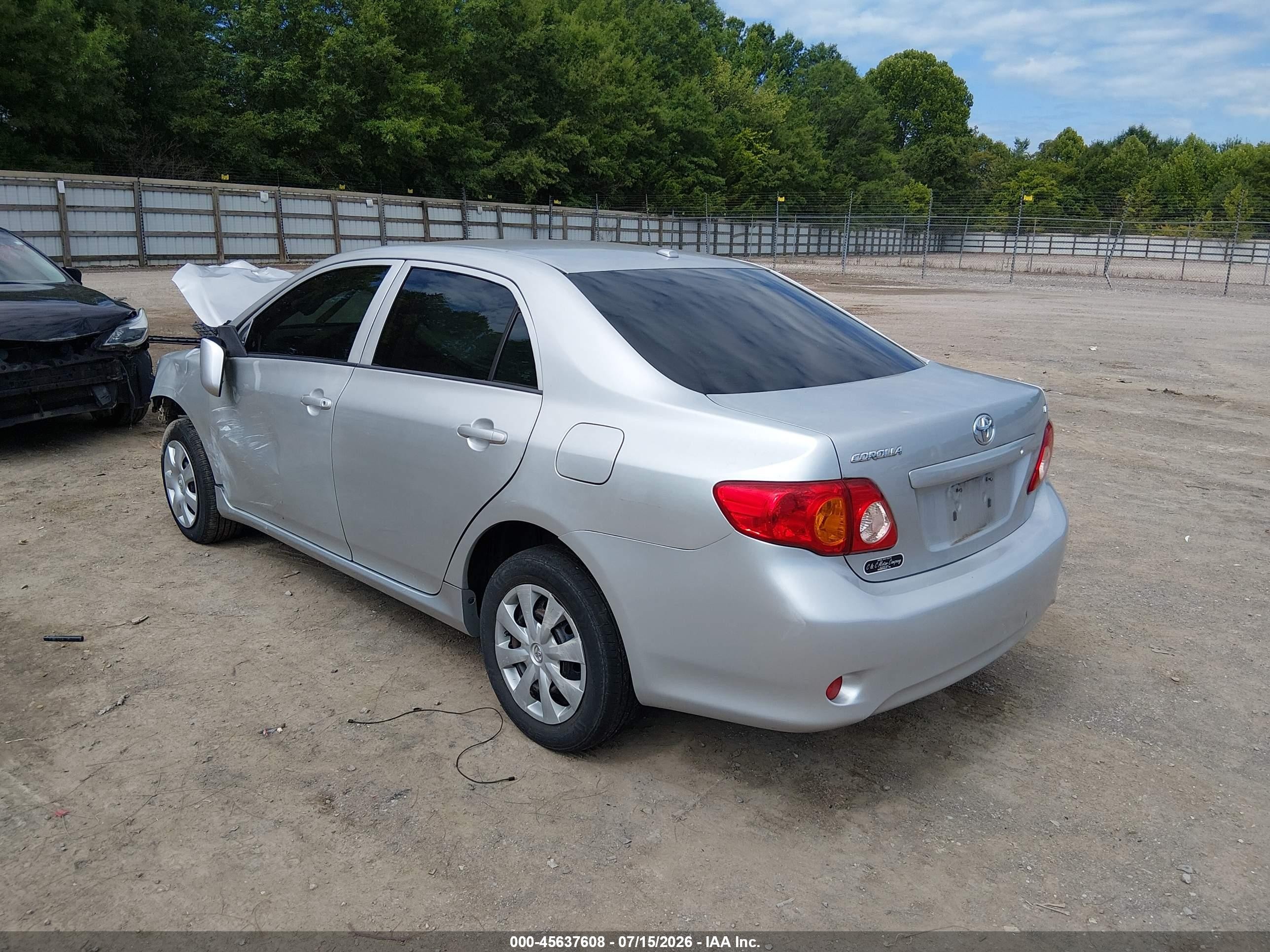 2009 Toyota Corolla Le Silver vin: JTDBL40E999060872