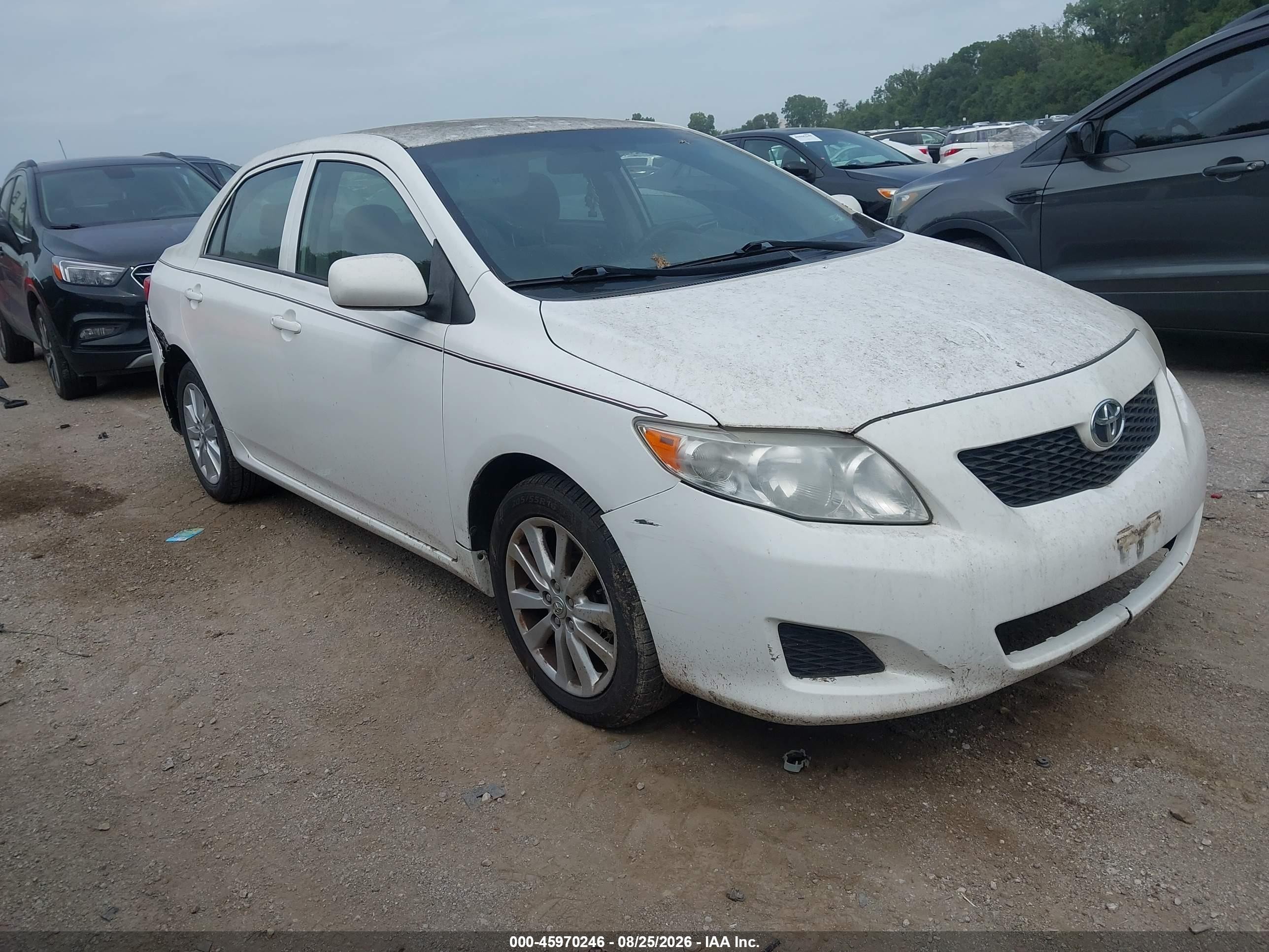 2009 Toyota Corolla Le White vin: JTDBL40E99J016157