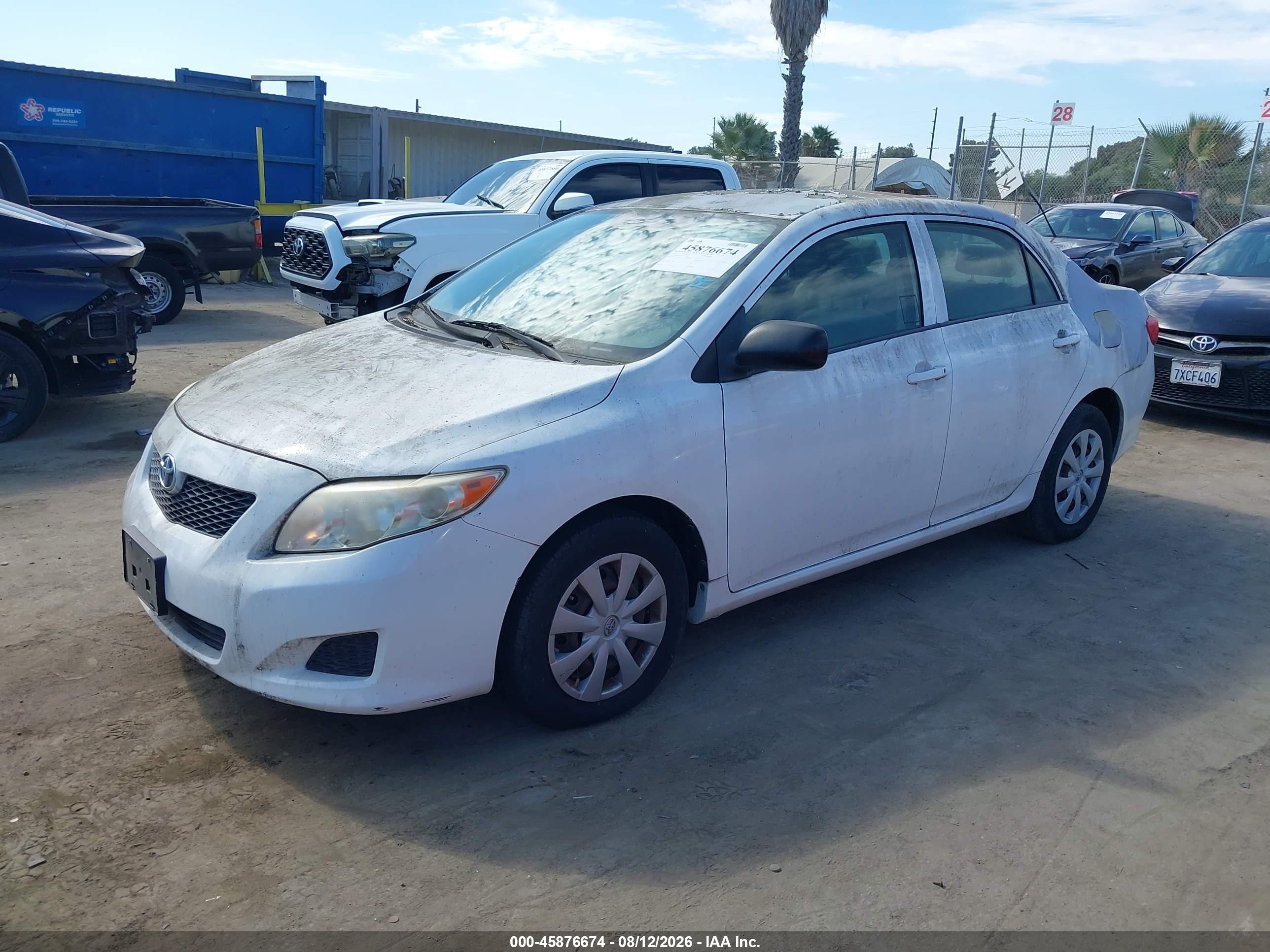 2009 Toyota Corolla Белый vin: JTDBL40E99J030706
