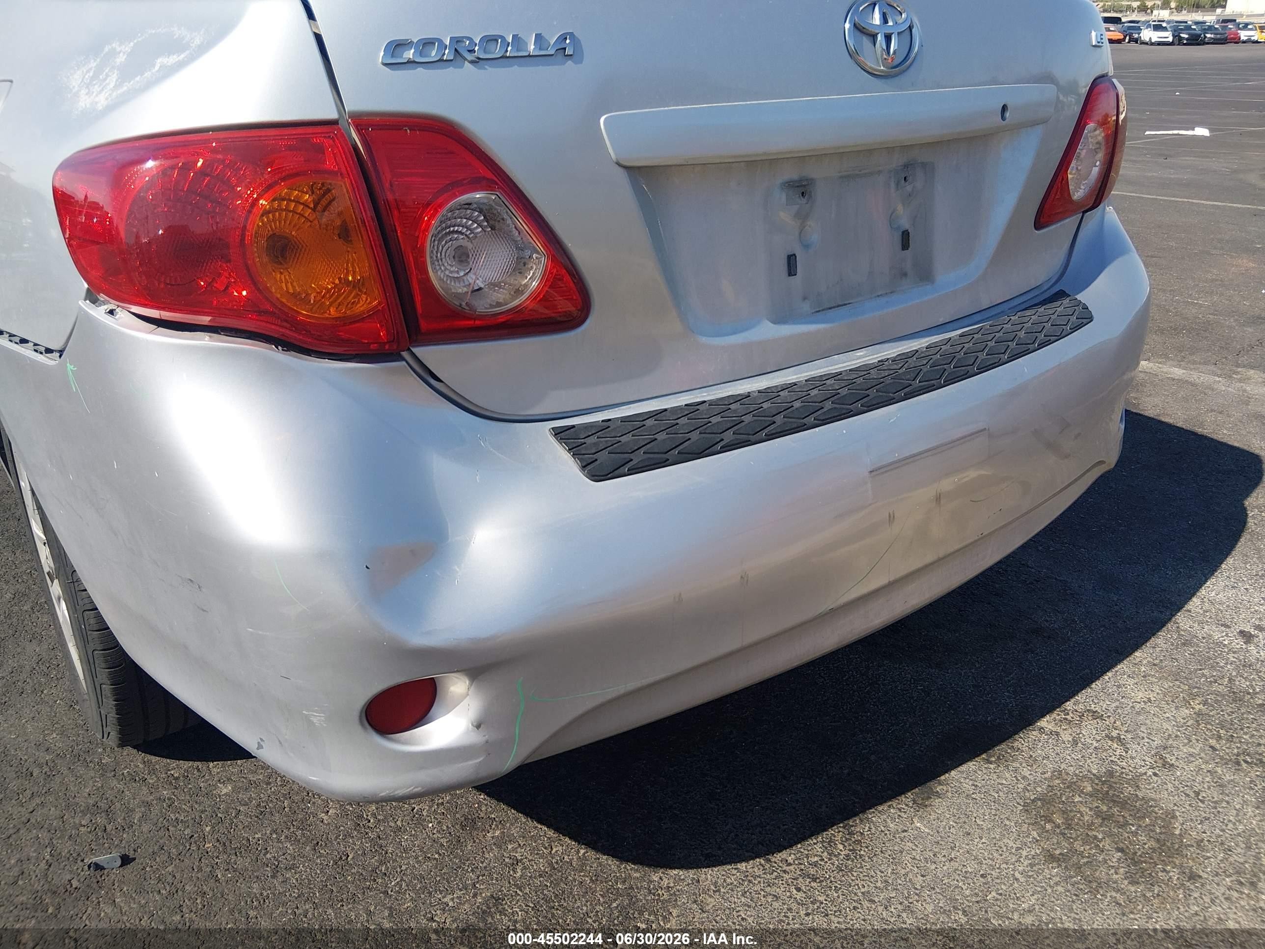 2009 Toyota Corolla Le Silver vin: JTDBL40E99J050454