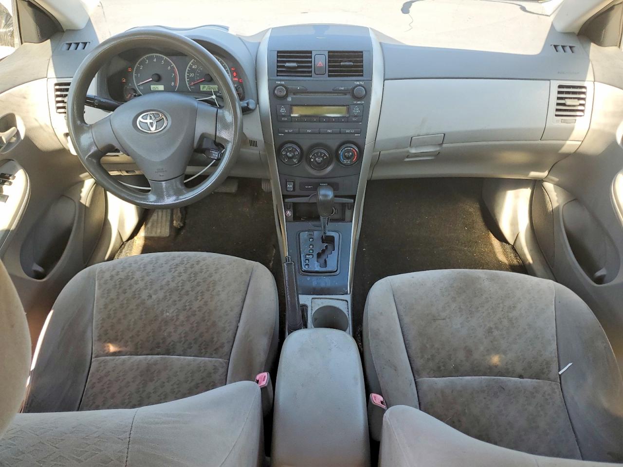 2009 Toyota Corolla Le Silver vin: JTDBL40EX99021529