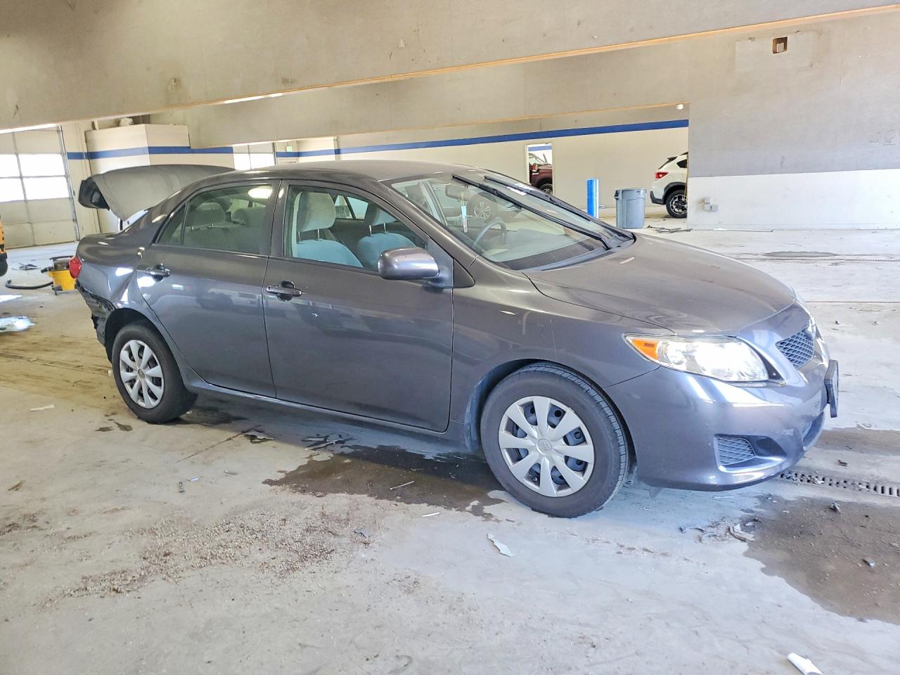 2009 Toyota Corolla Le Silver vin: JTDBL40EX99025418