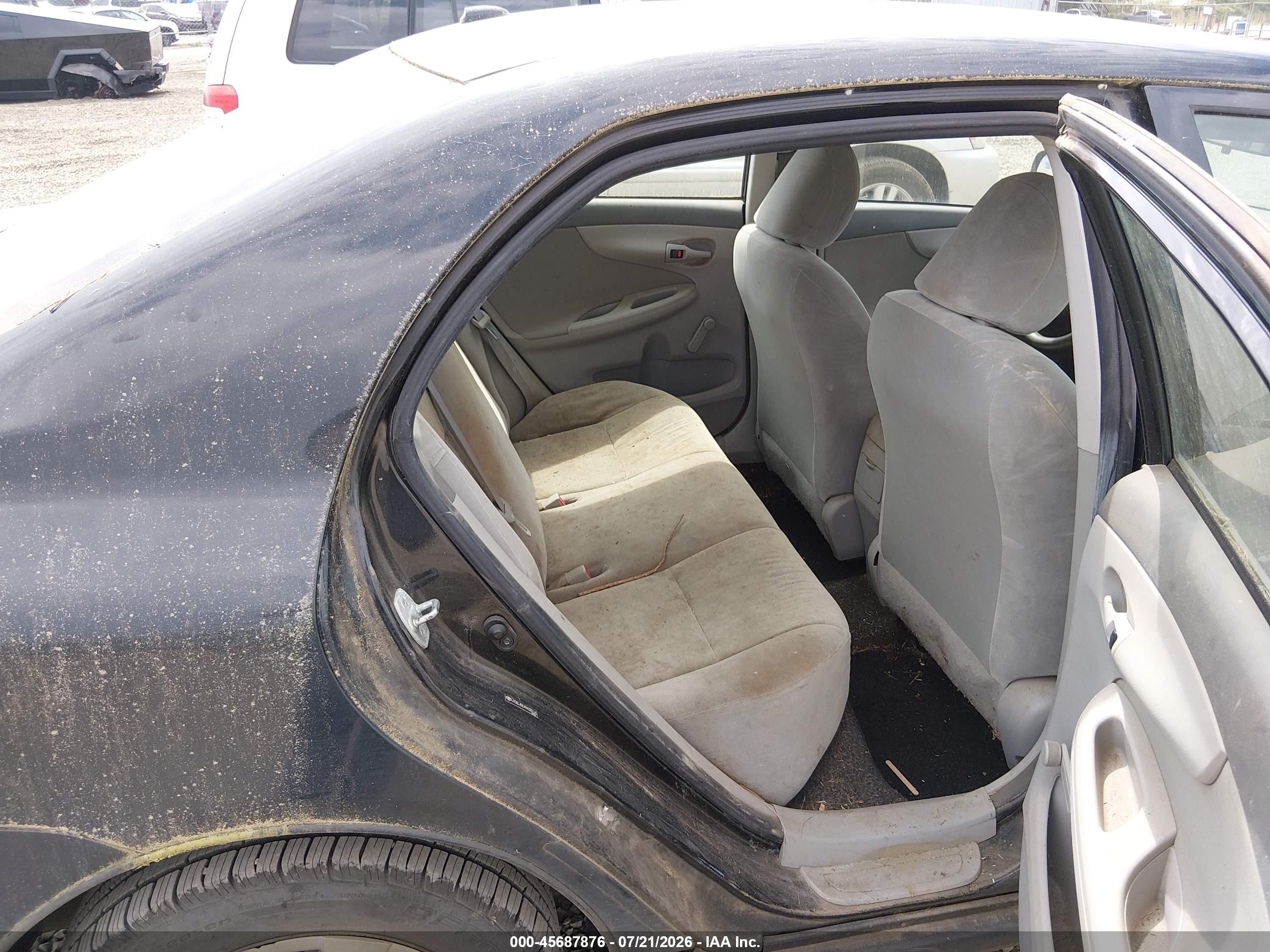 2009 Toyota Corolla   Black vin: JTDBL40EX99030165