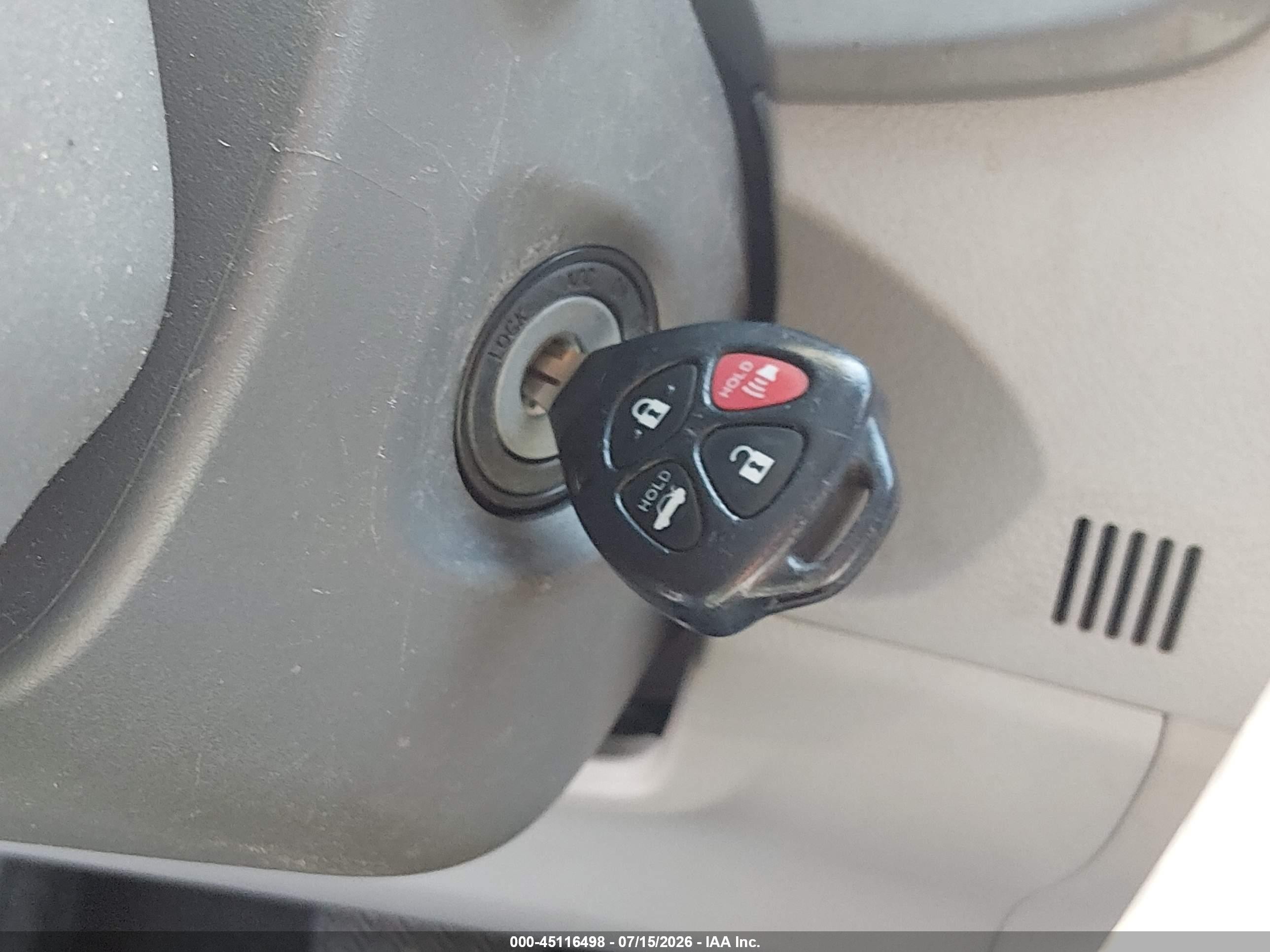 2009 Toyota Corolla Le Silver vin: JTDBL40EX99052604