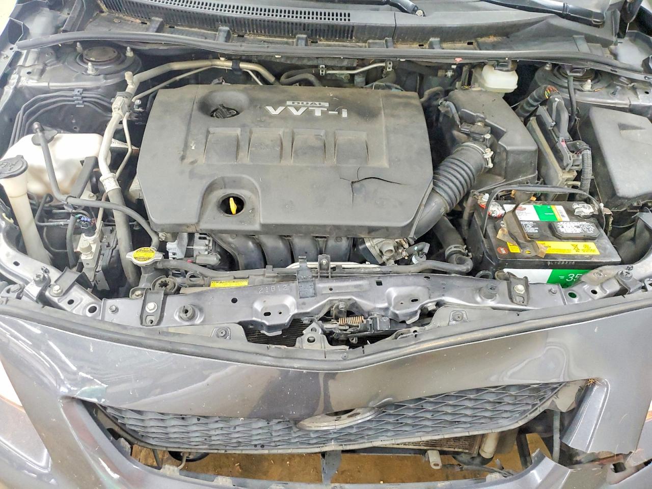 2009 Toyota Corolla Le Gray vin: JTDBL40EX99065322