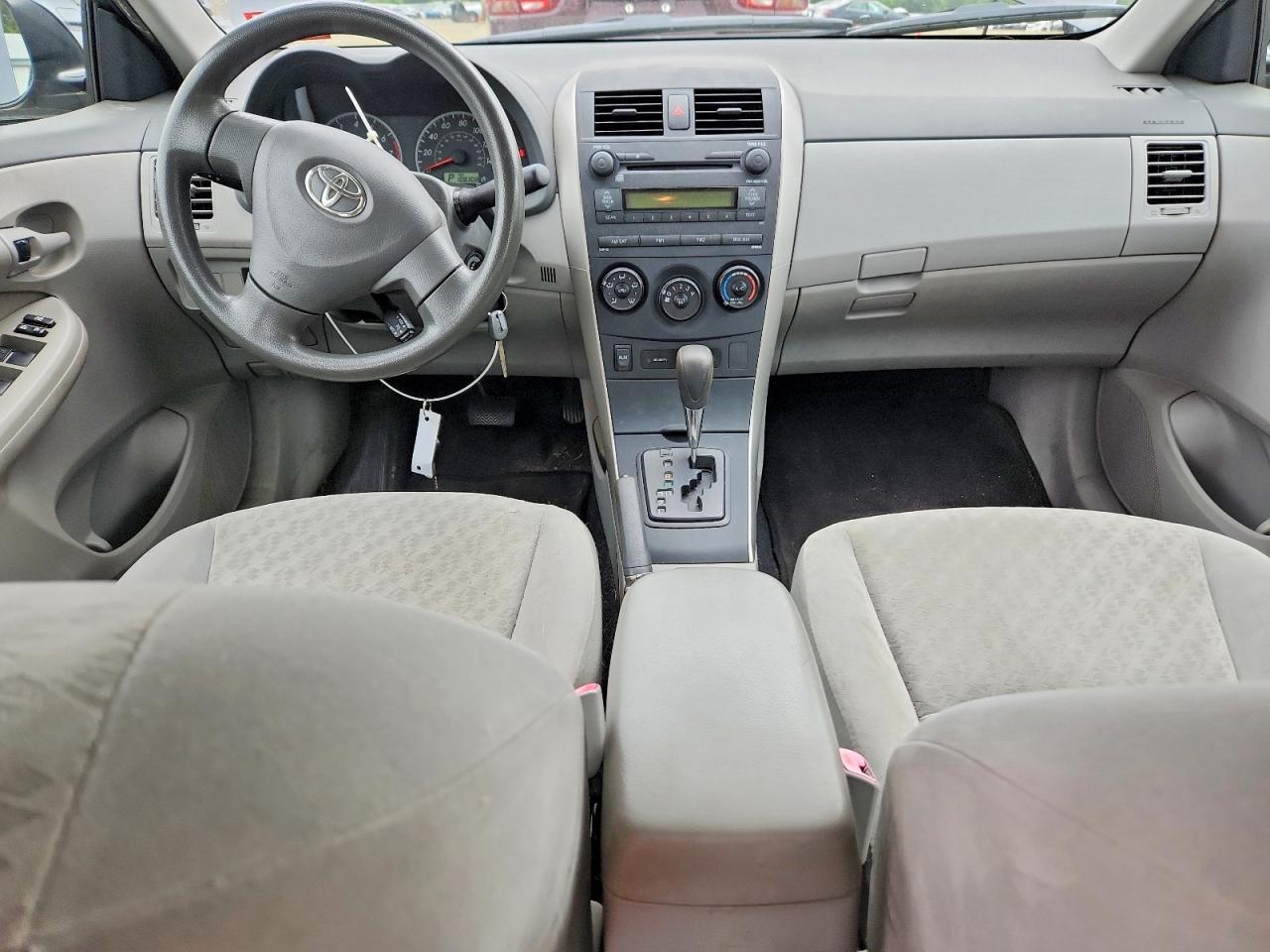 2009 Toyota Corolla Le Серый vin: JTDBL40EX99081746