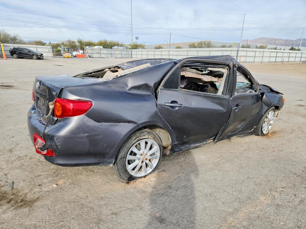 2009 Toyota Corolla Gray vin: JTDBL40EX99082847