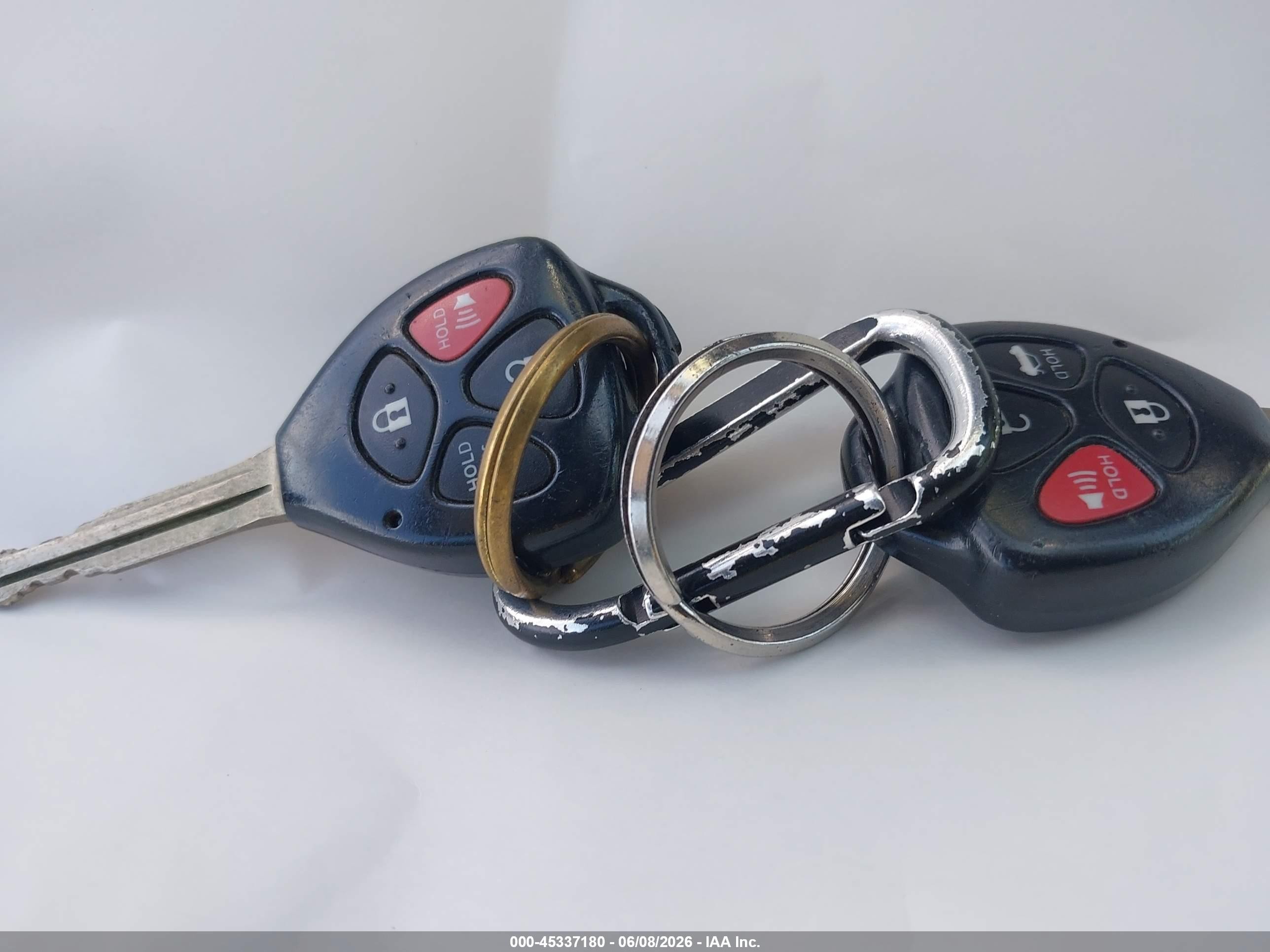 2009 Toyota Corolla Le Серебряный vin: JTDBL40EX99085148