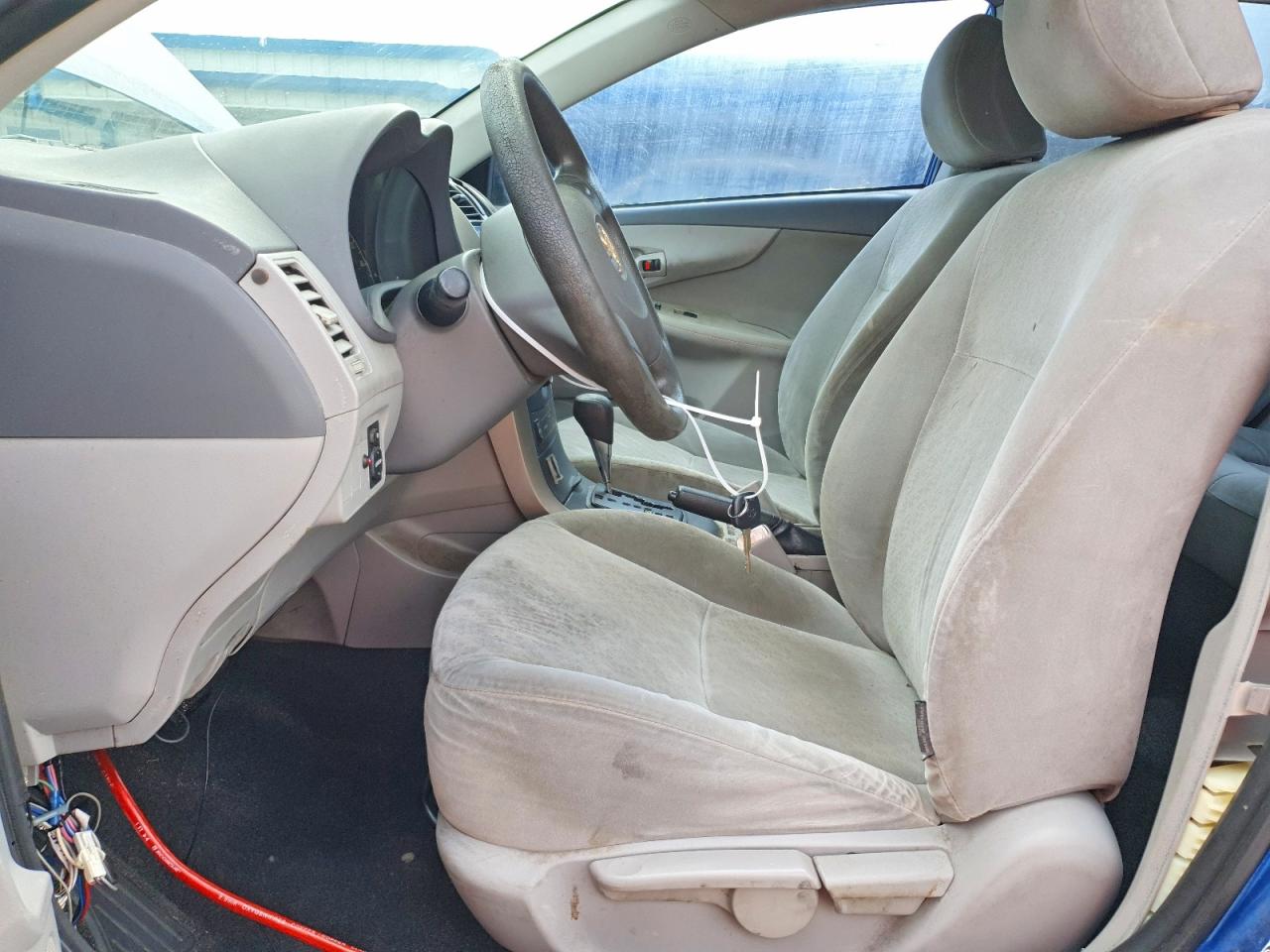 2009 Toyota Corolla Le Blue vin: JTDBL40EX9J002736