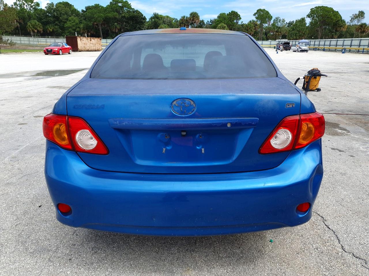 2009 Toyota Corolla Le Blue vin: JTDBL40EX9J002736