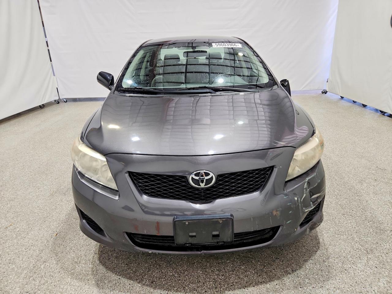 2009 Toyota Corolla Base Gray vin: JTDBL40EX9J002770