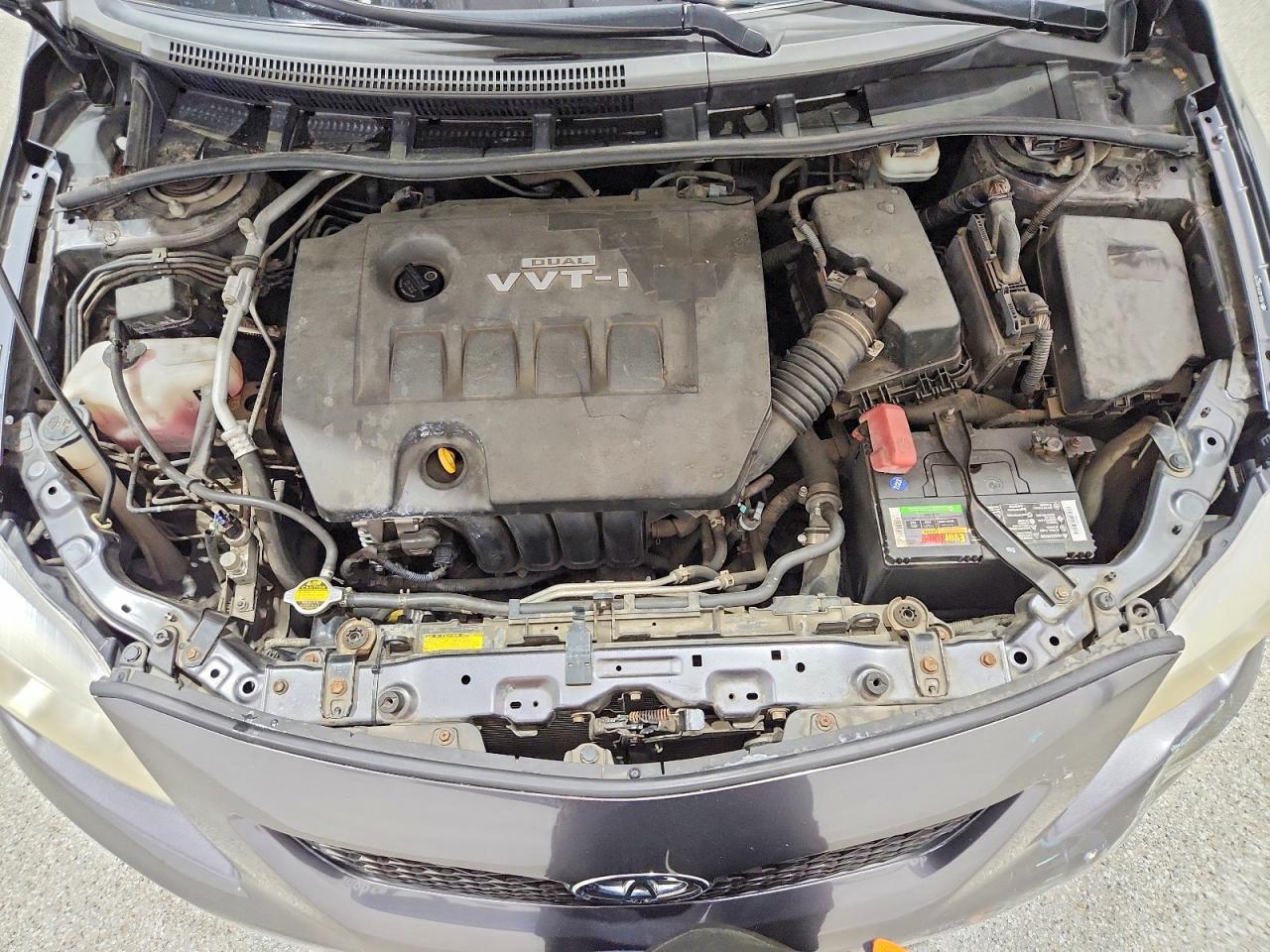 2009 Toyota Corolla Base Gray vin: JTDBL40EX9J002770