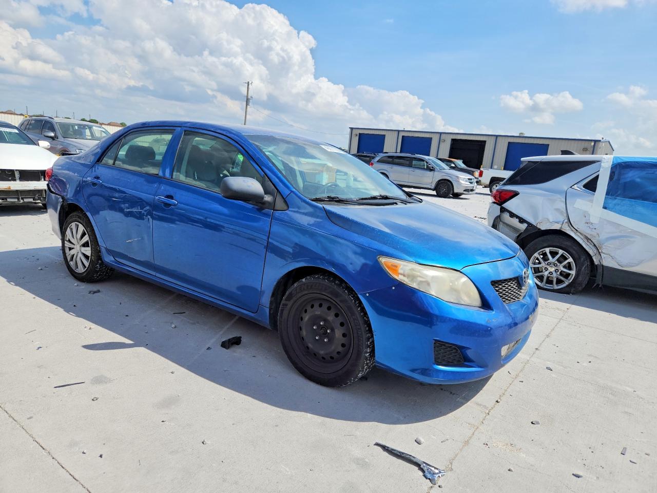 2009 Toyota Corolla Le Blue vin: JTDBL40EX9J005832