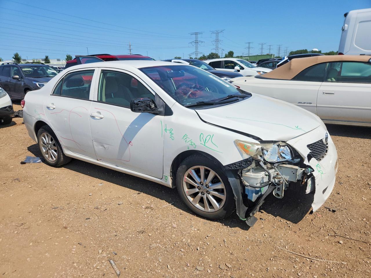 2009 Toyota Corolla Le White vin: JTDBL40EX9J012943