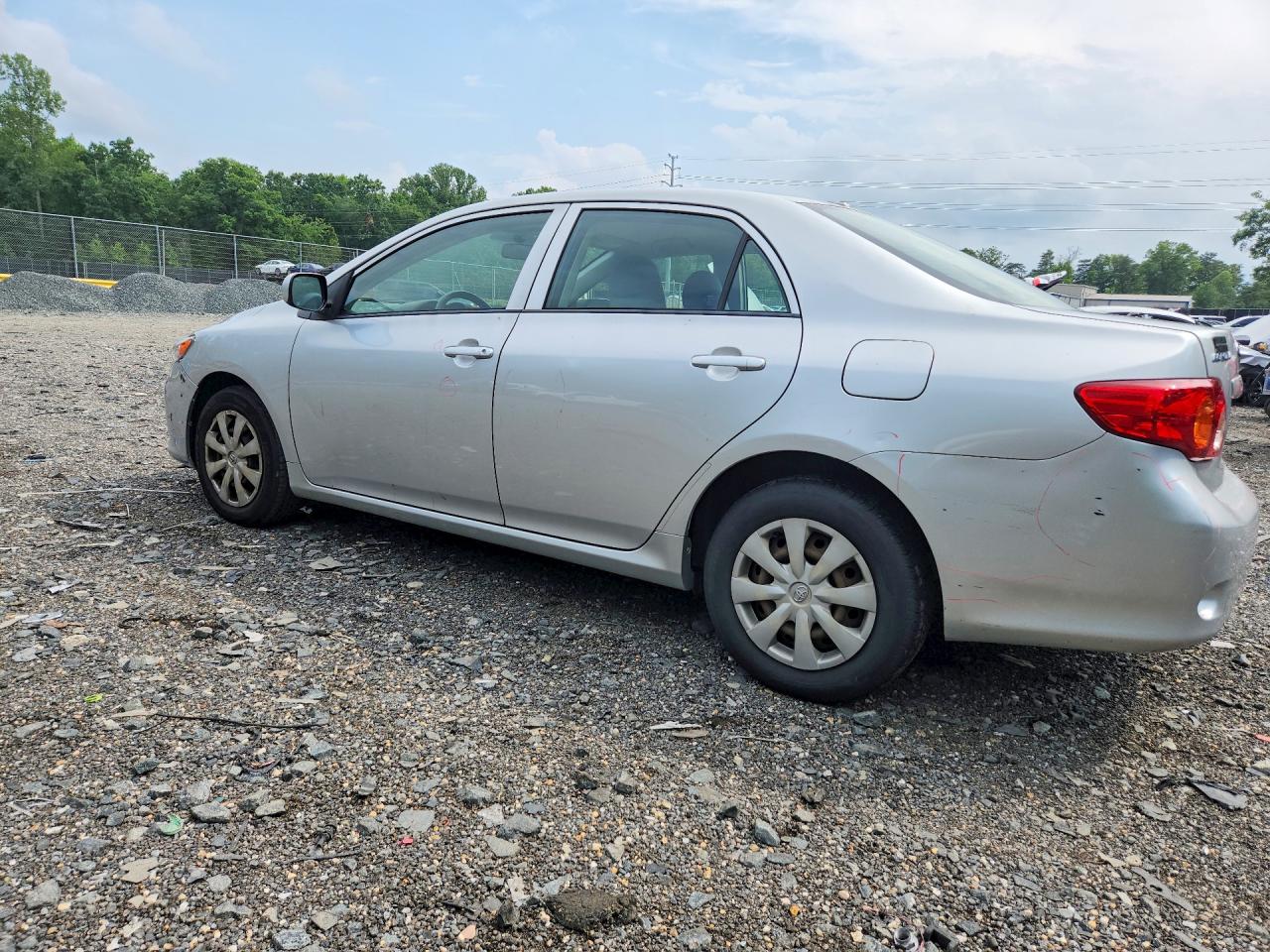 2009 Toyota Corolla Le Silver vin: JTDBL40EX9J022162