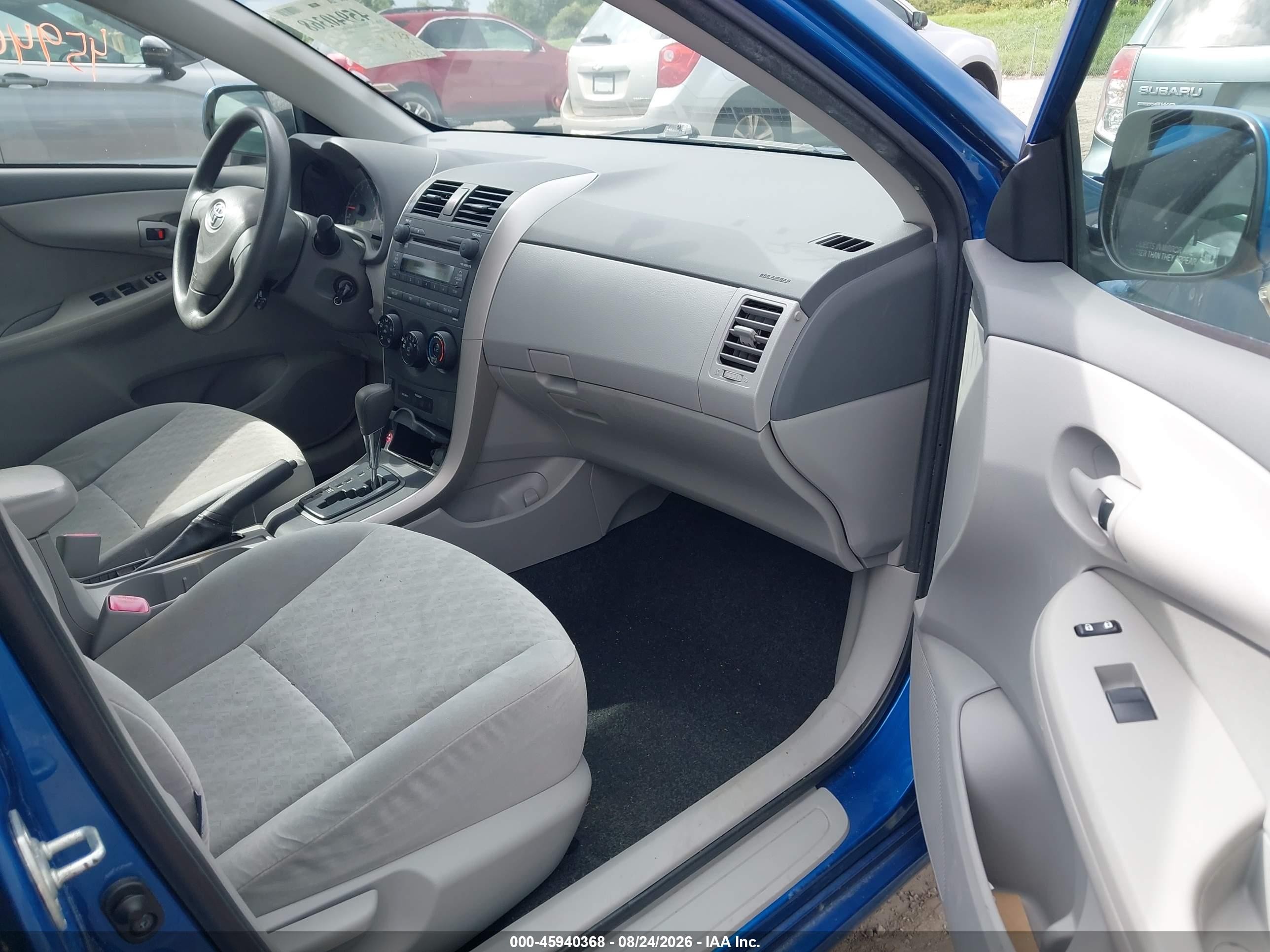 2009 Toyota Corolla Le Blue vin: JTDBL40EX9J049460