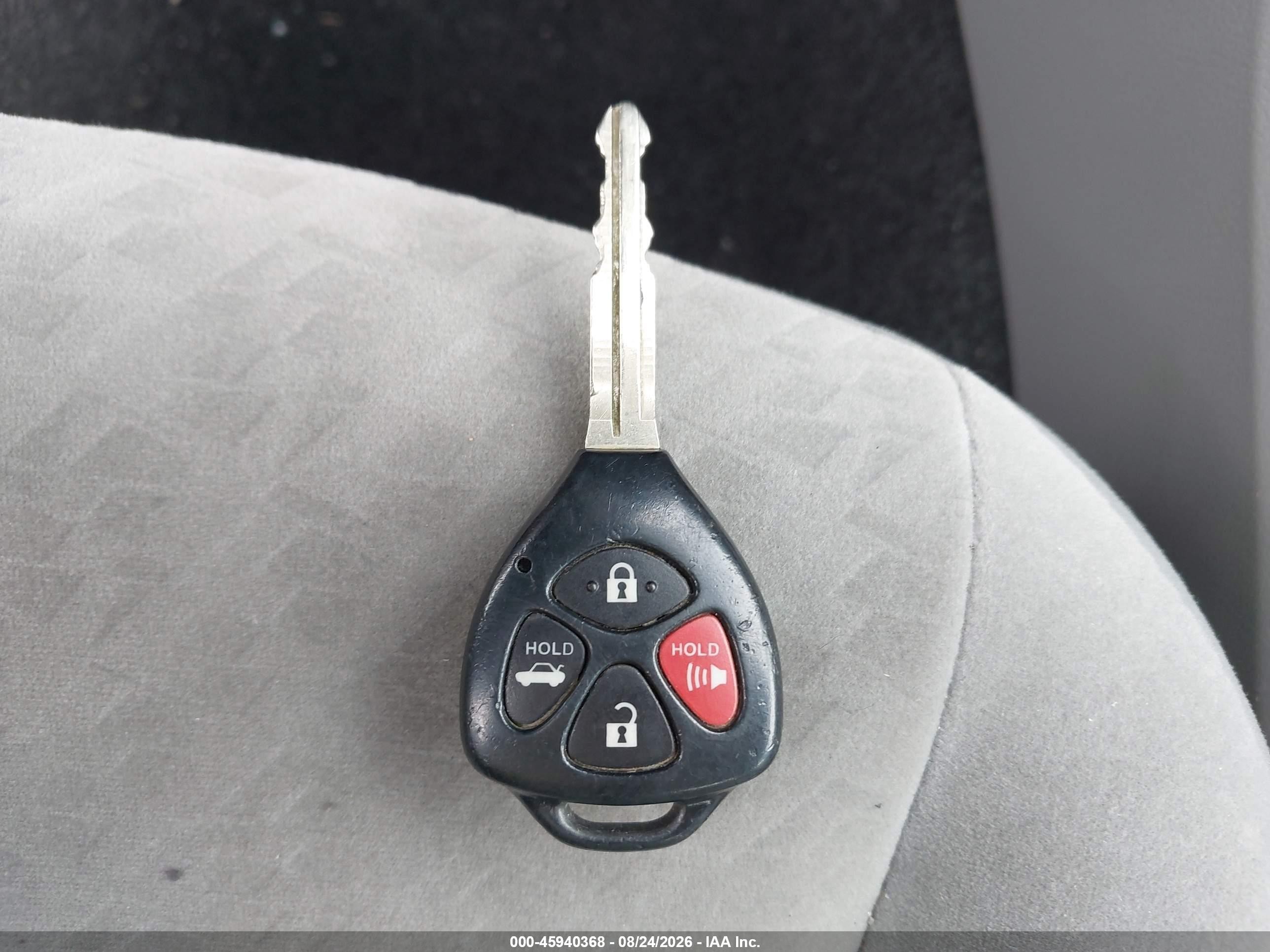 2009 Toyota Corolla Le Blue vin: JTDBL40EX9J049460