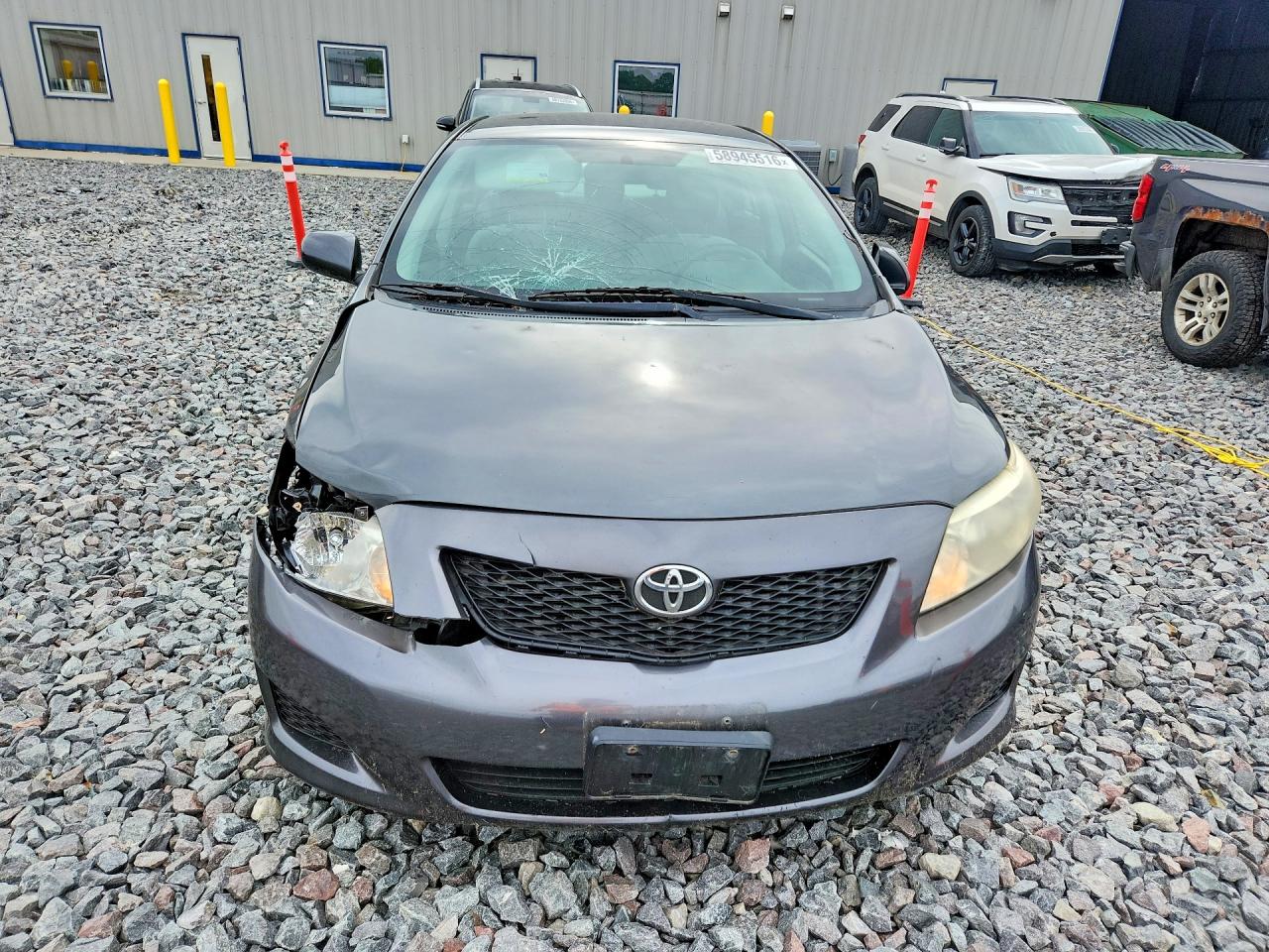 2009 Toyota Corolla Le Gray vin: JTDBL40EX9J049796