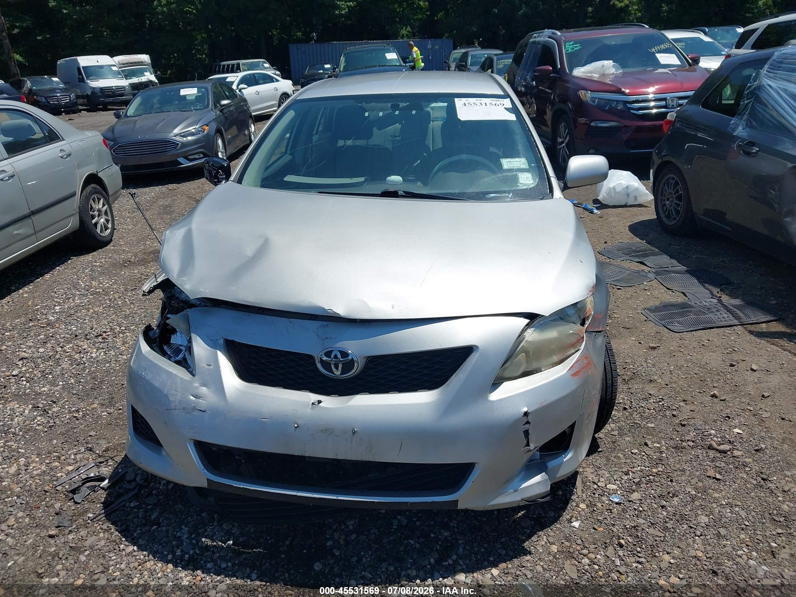 2009 Toyota Corolla Le Silver vin: JTDBL40EX9J051192