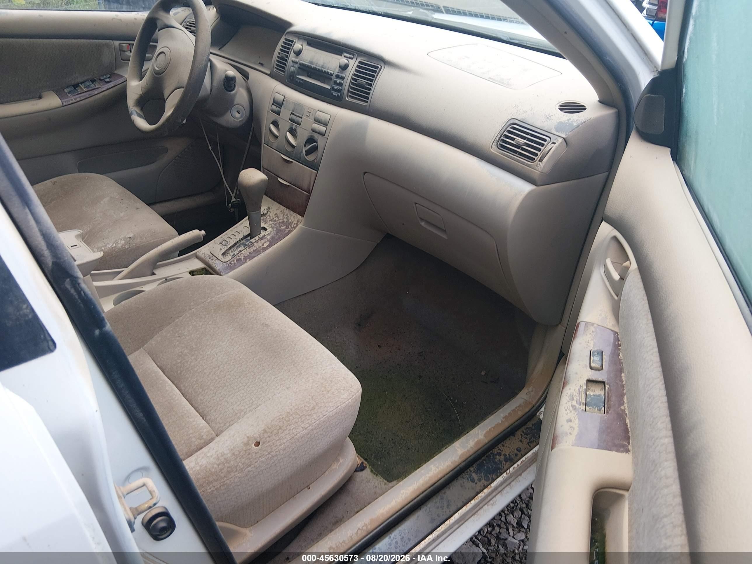 2003 Toyota Corolla Le White vin: JTDBR32E030014817