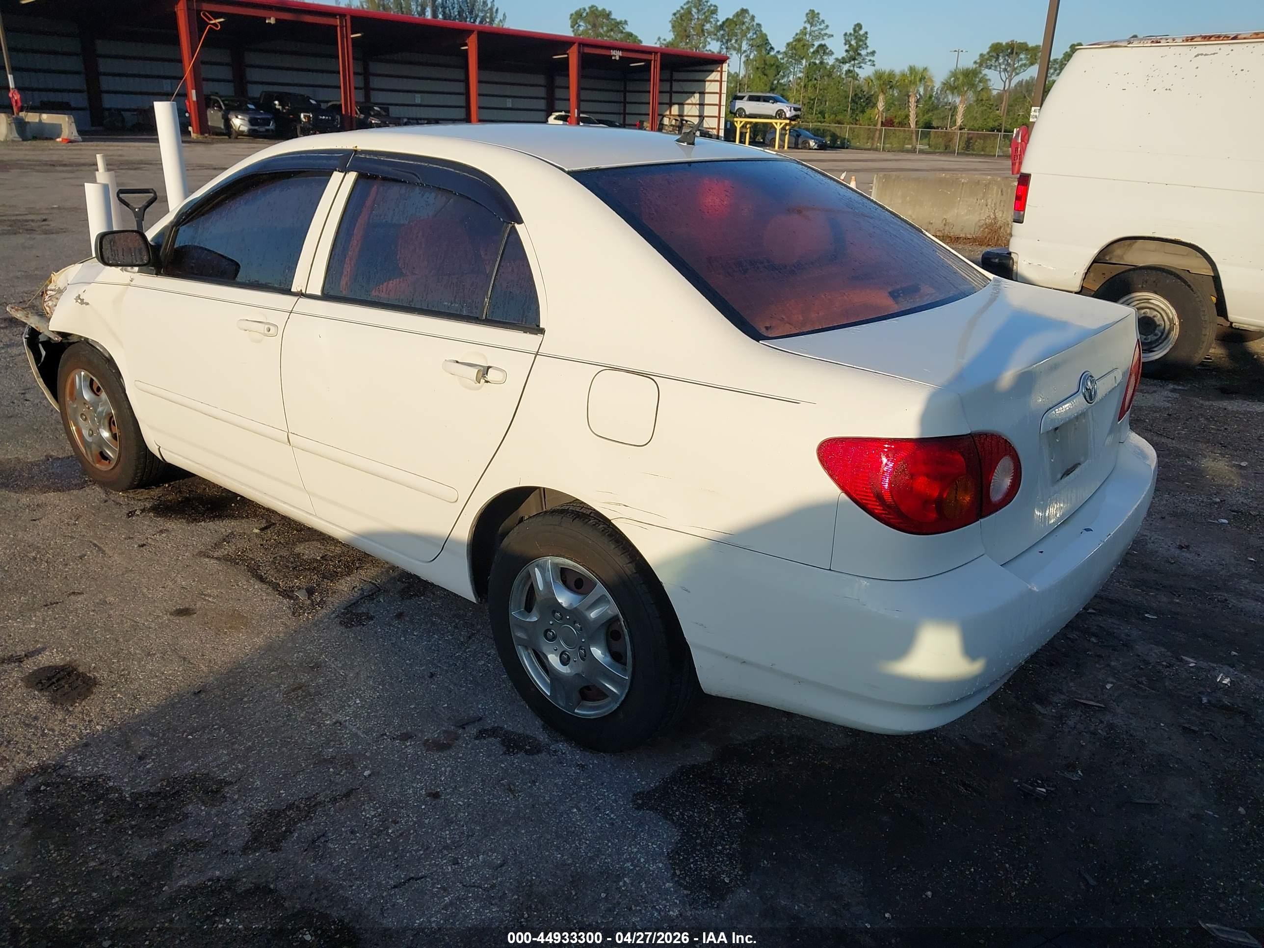 2003 Toyota Corolla Ce White vin: JTDBR32E030039667
