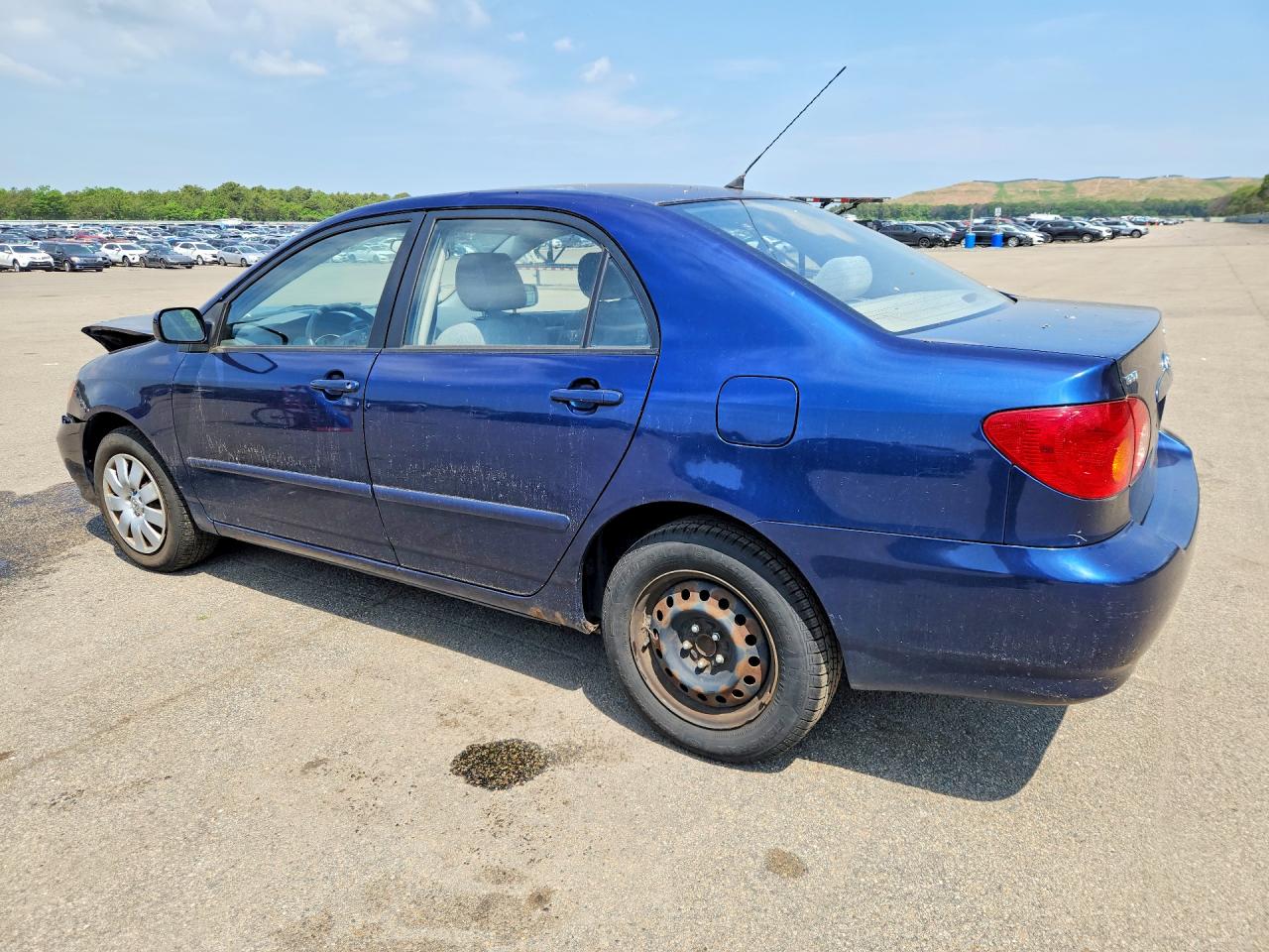 2003 Toyota Corolla Le Blue vin: JTDBR32E030044366