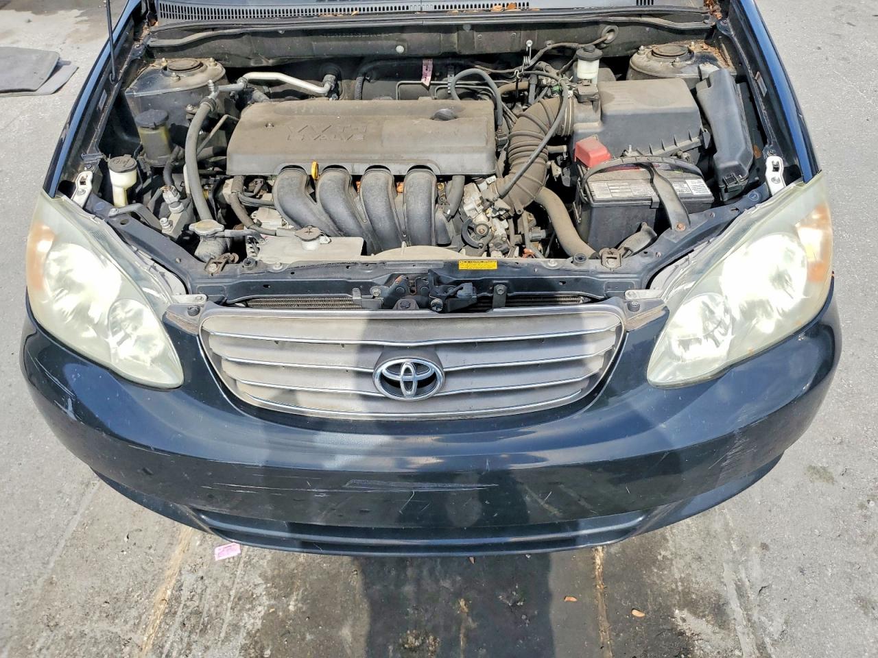 2003 Toyota Corolla Le Black vin: JTDBR32E032011484