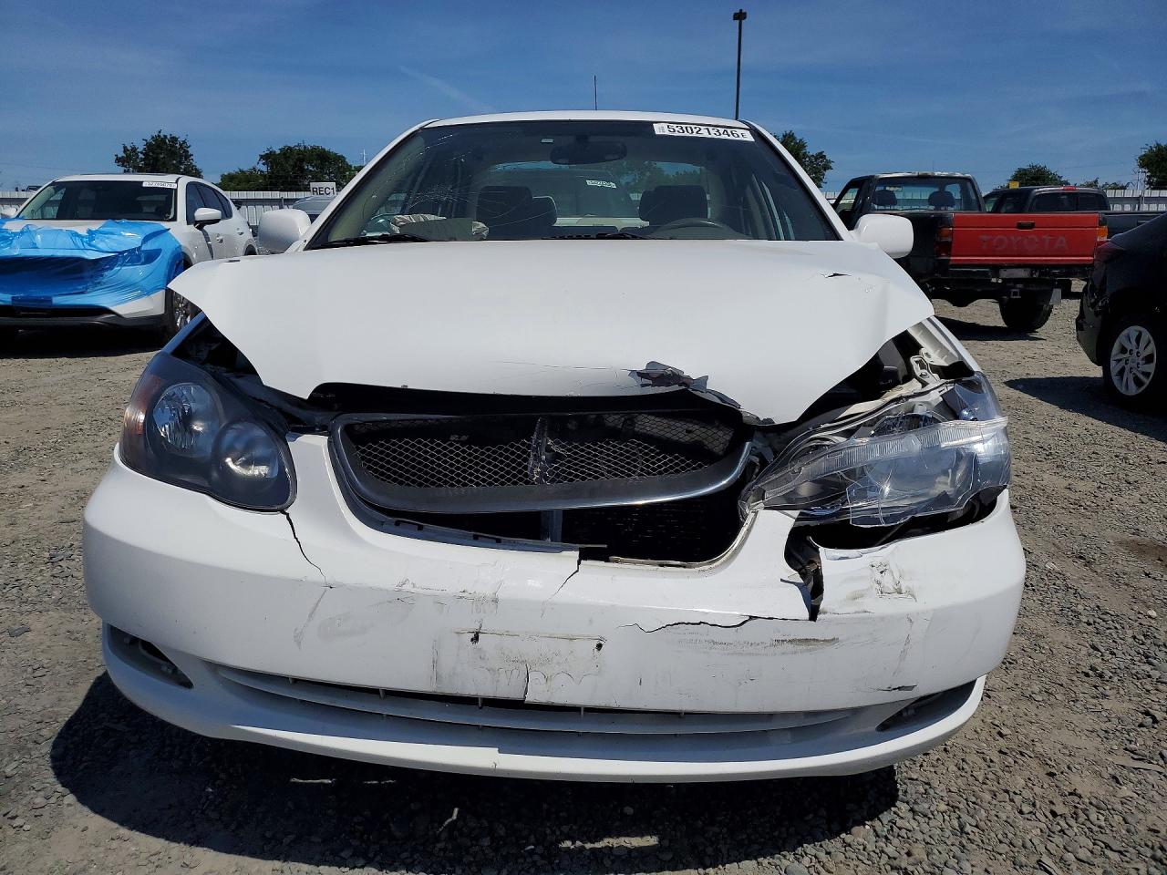 2004 Toyota Corolla Le White vin: JTDBR32E042024933