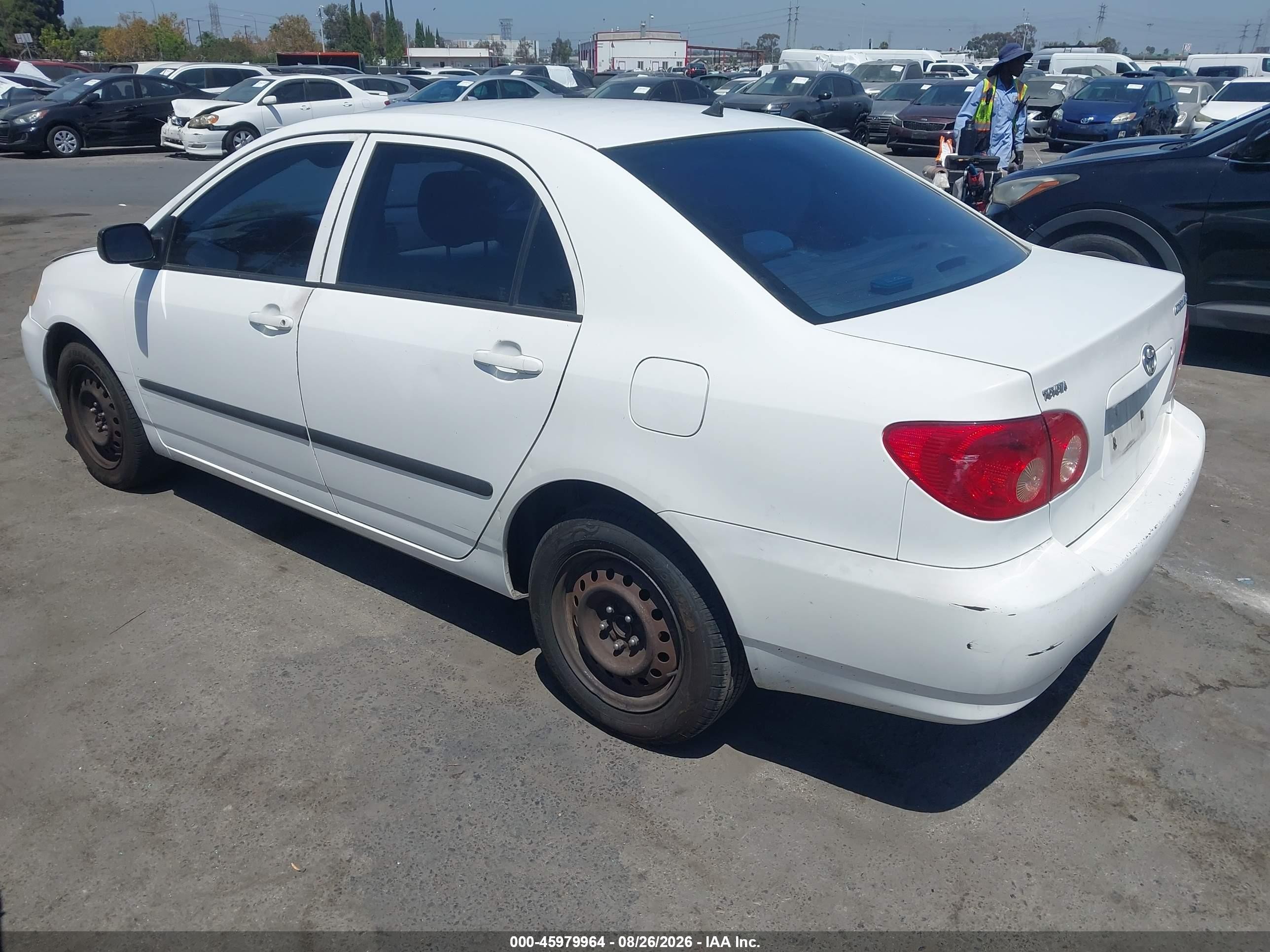 2005 Toyota Corolla Ce White vin: JTDBR32E052057092