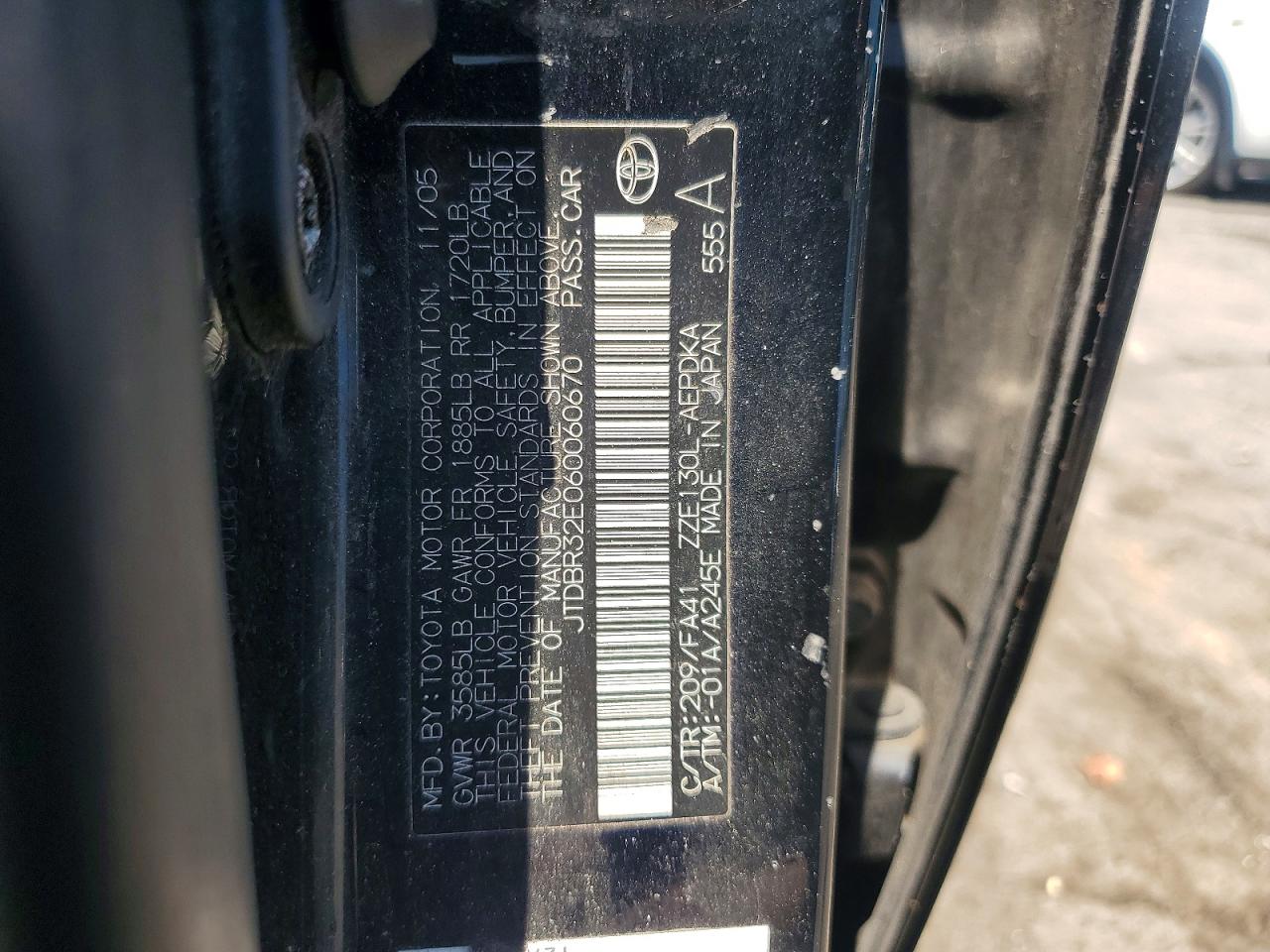 2005 Toyota Corolla Black vin: JTDBR32E060060670