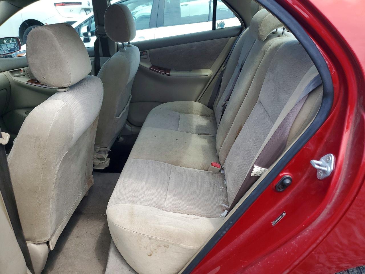 2006 Toyota Corolla Le Red vin: JTDBR32E060060829