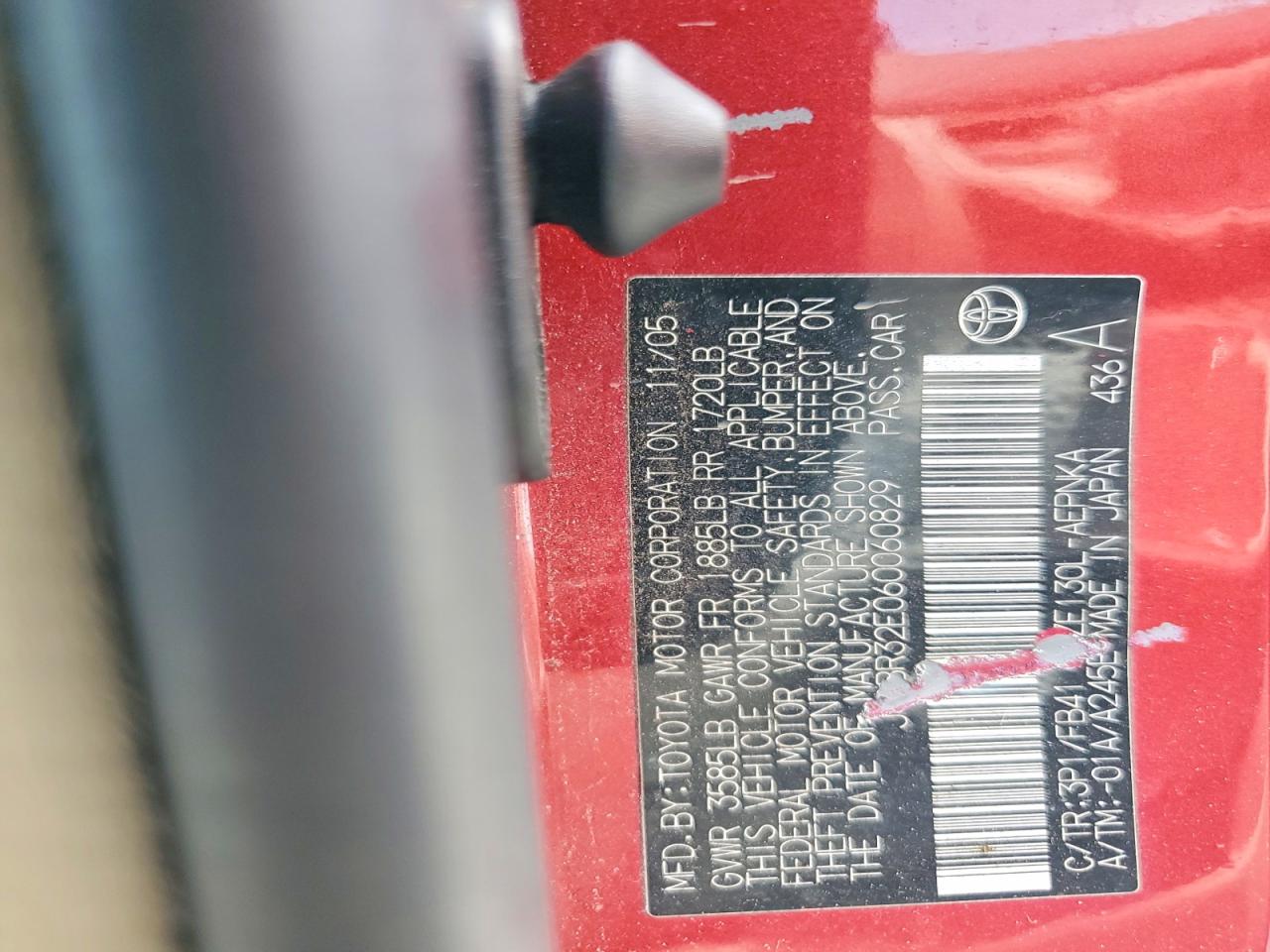2006 Toyota Corolla Le Red vin: JTDBR32E060060829